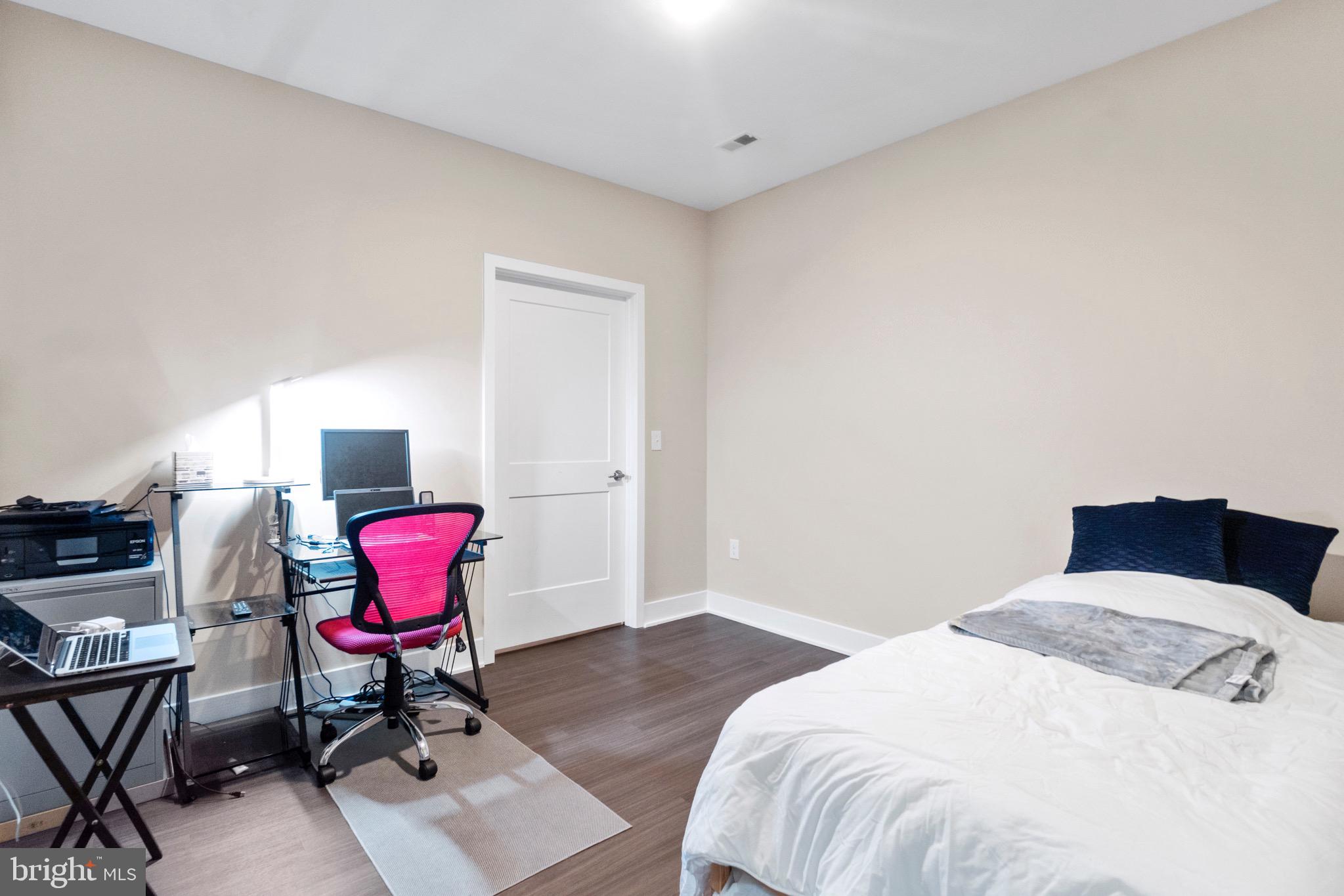 NATIONAL HARBOR - Residential Lease