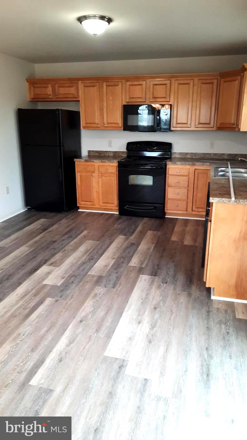 SILVER CREEK - Residential Lease