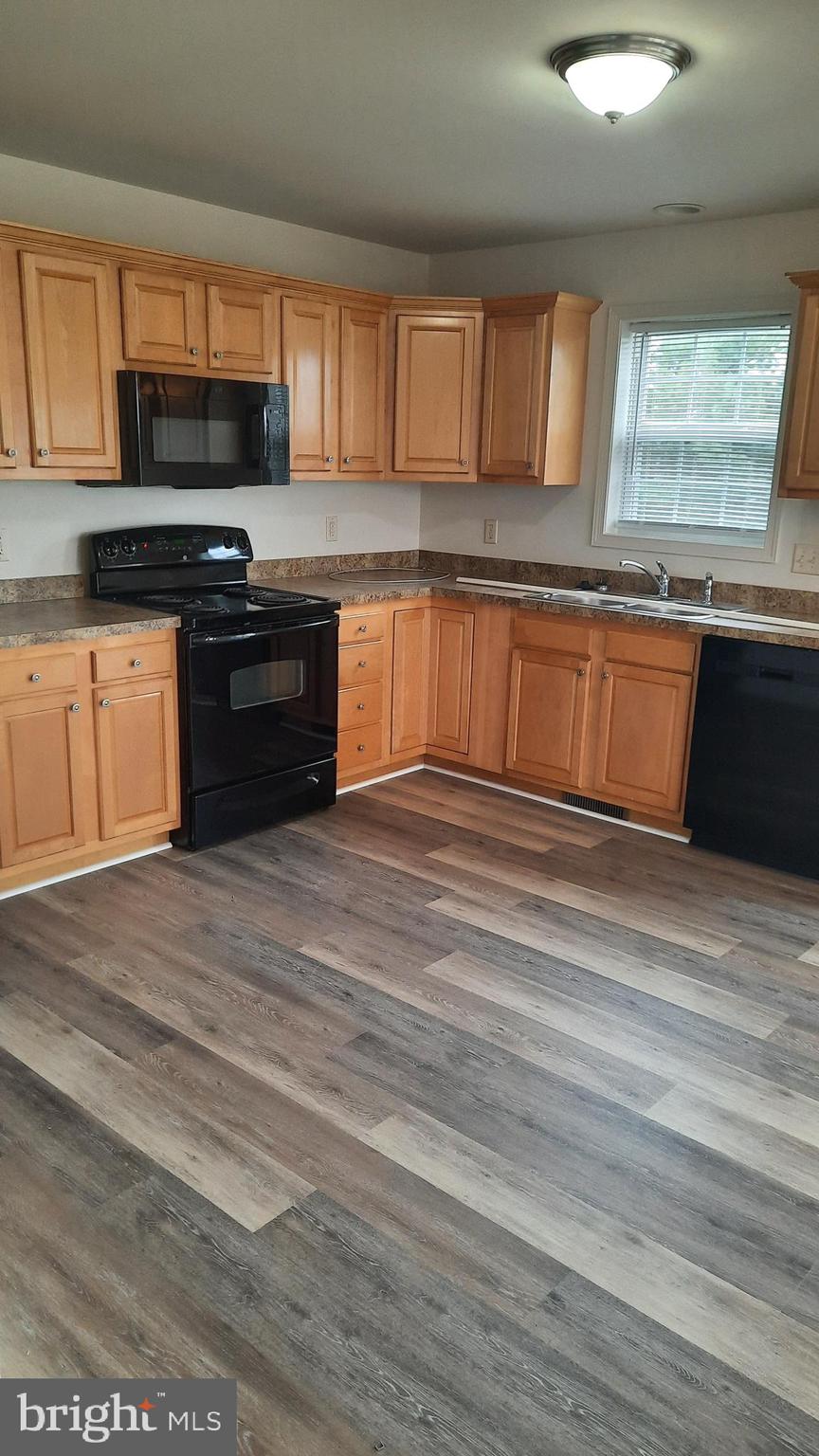 SILVER CREEK - Residential Lease