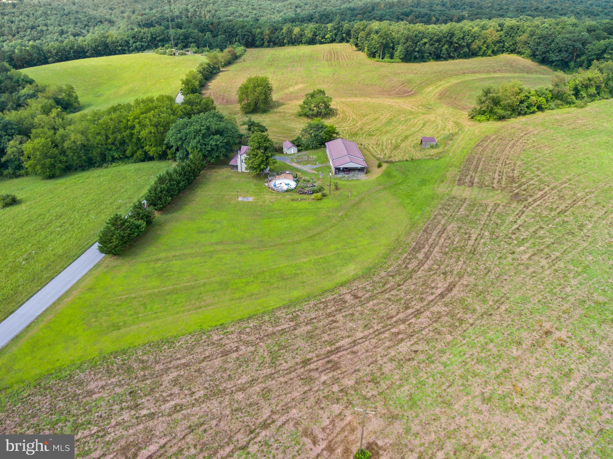 3985 FAIRVIEW ROAD
