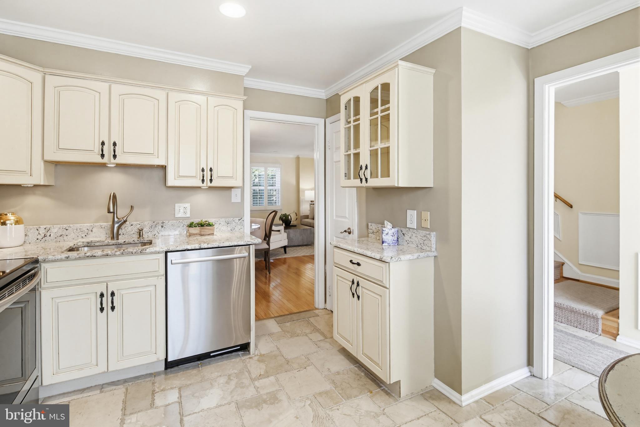 BETHESDA COURT - Residential