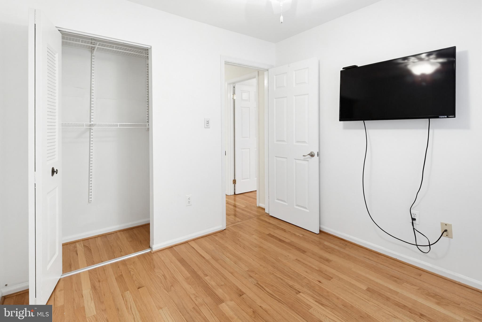 BETHESDA COURT - Residential