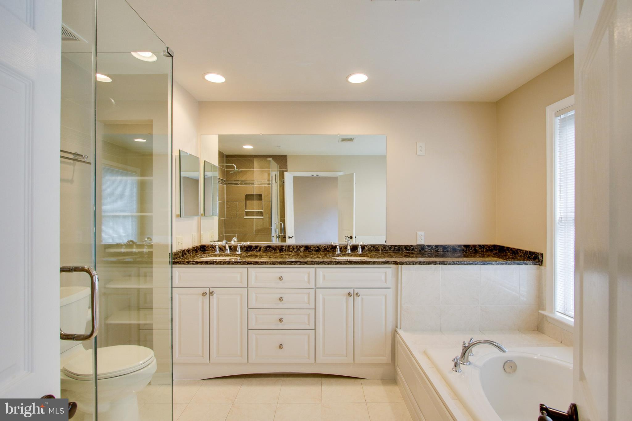 GREY ROCK VILLAS - Residential Lease