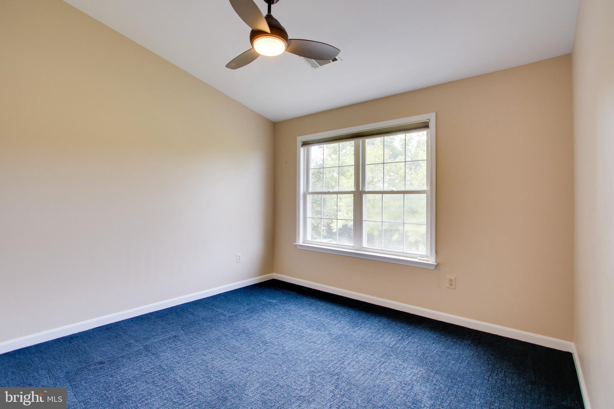 GREY ROCK VILLAS - Residential Lease