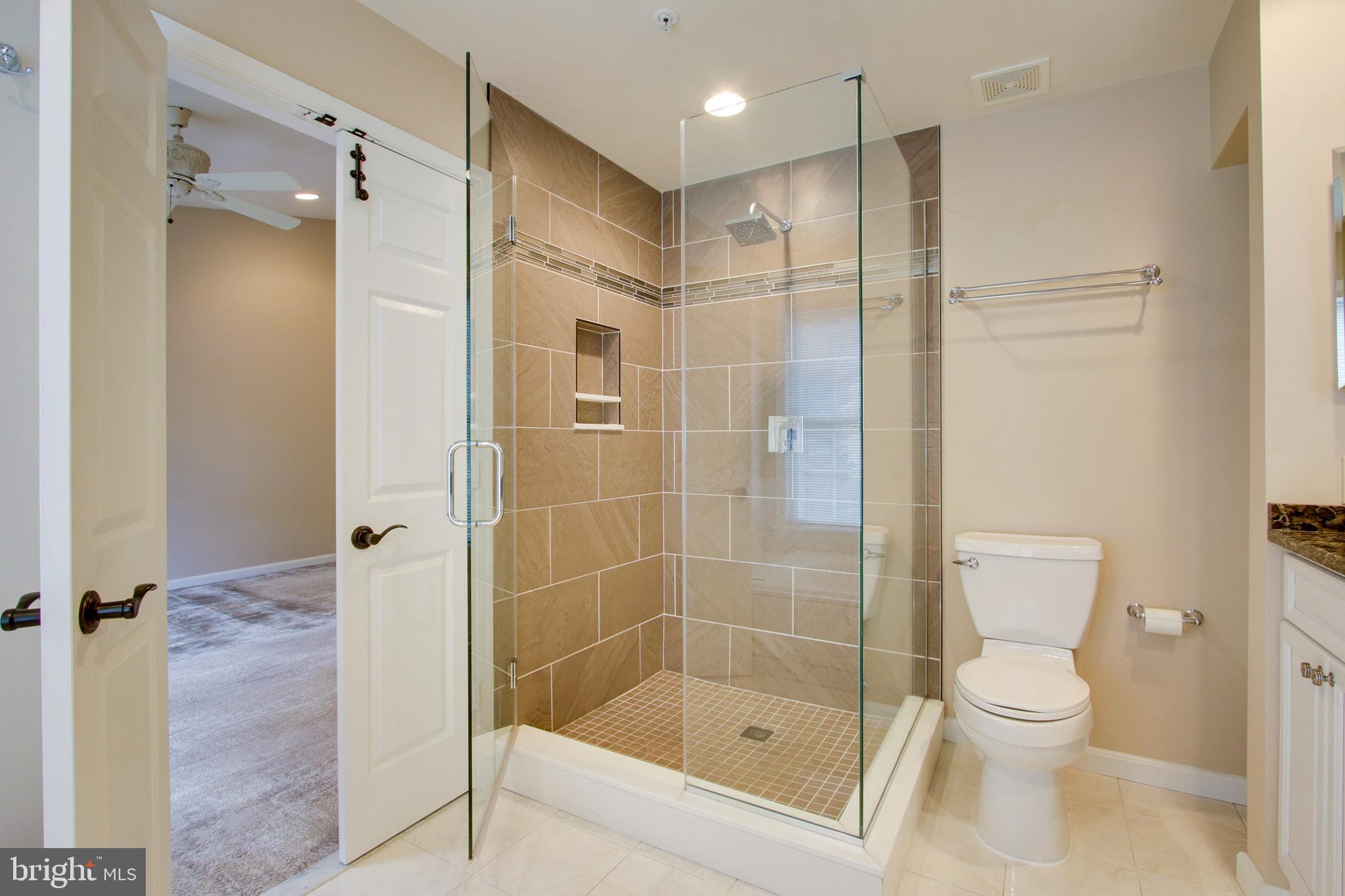 GREY ROCK VILLAS - Residential Lease