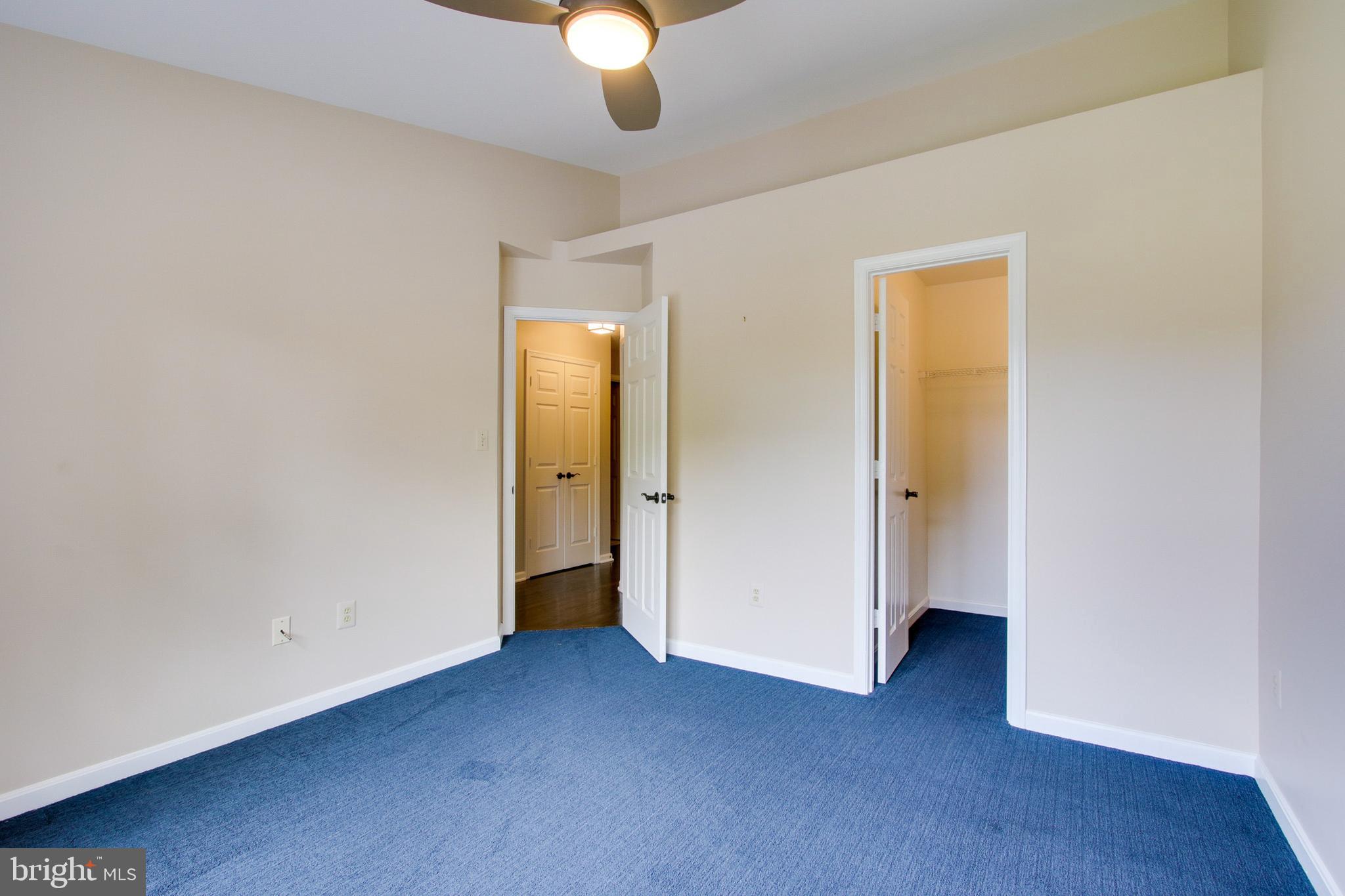 GREY ROCK VILLAS - Residential Lease