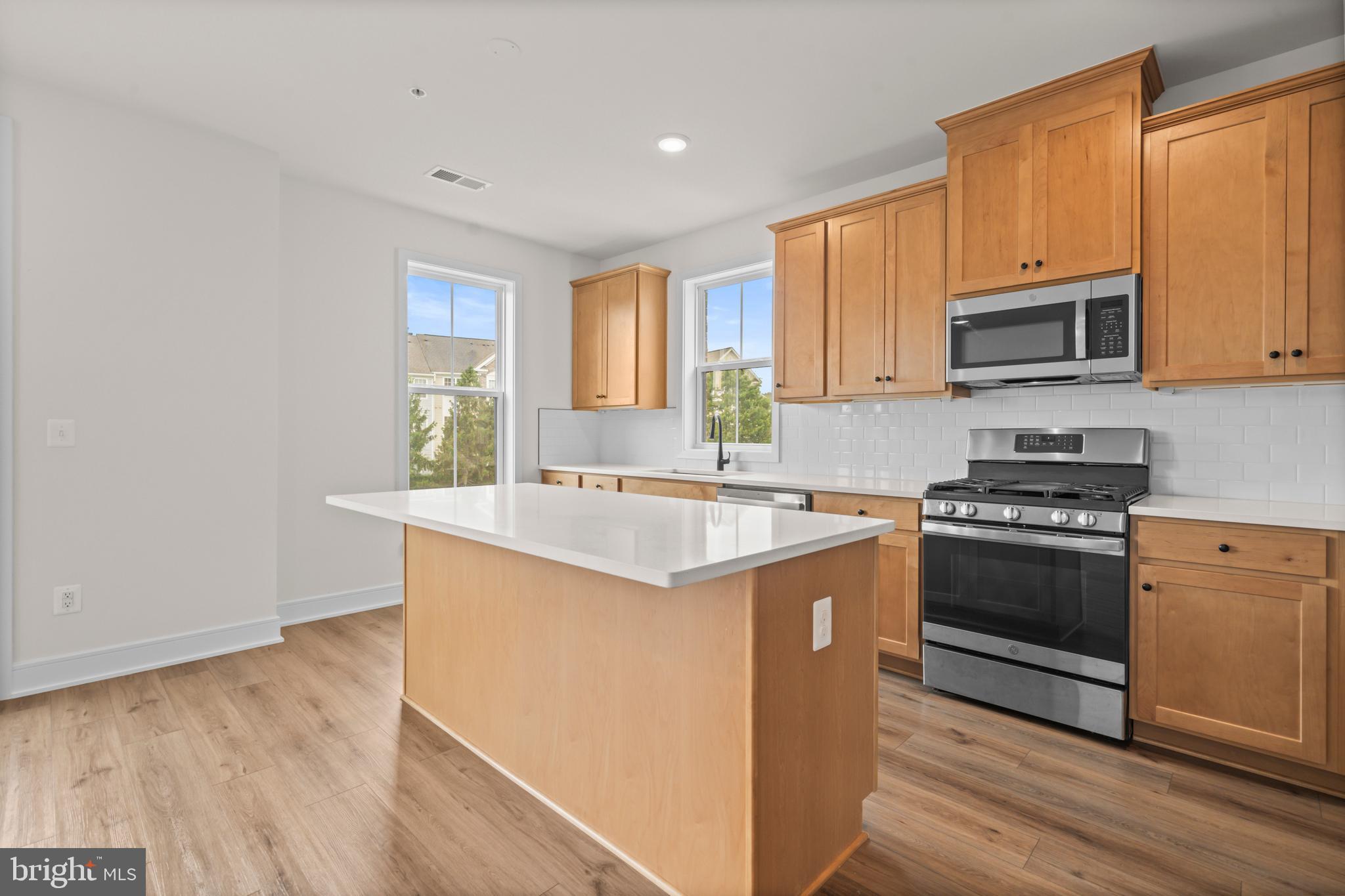 DEMOTT & SILVER - Residential