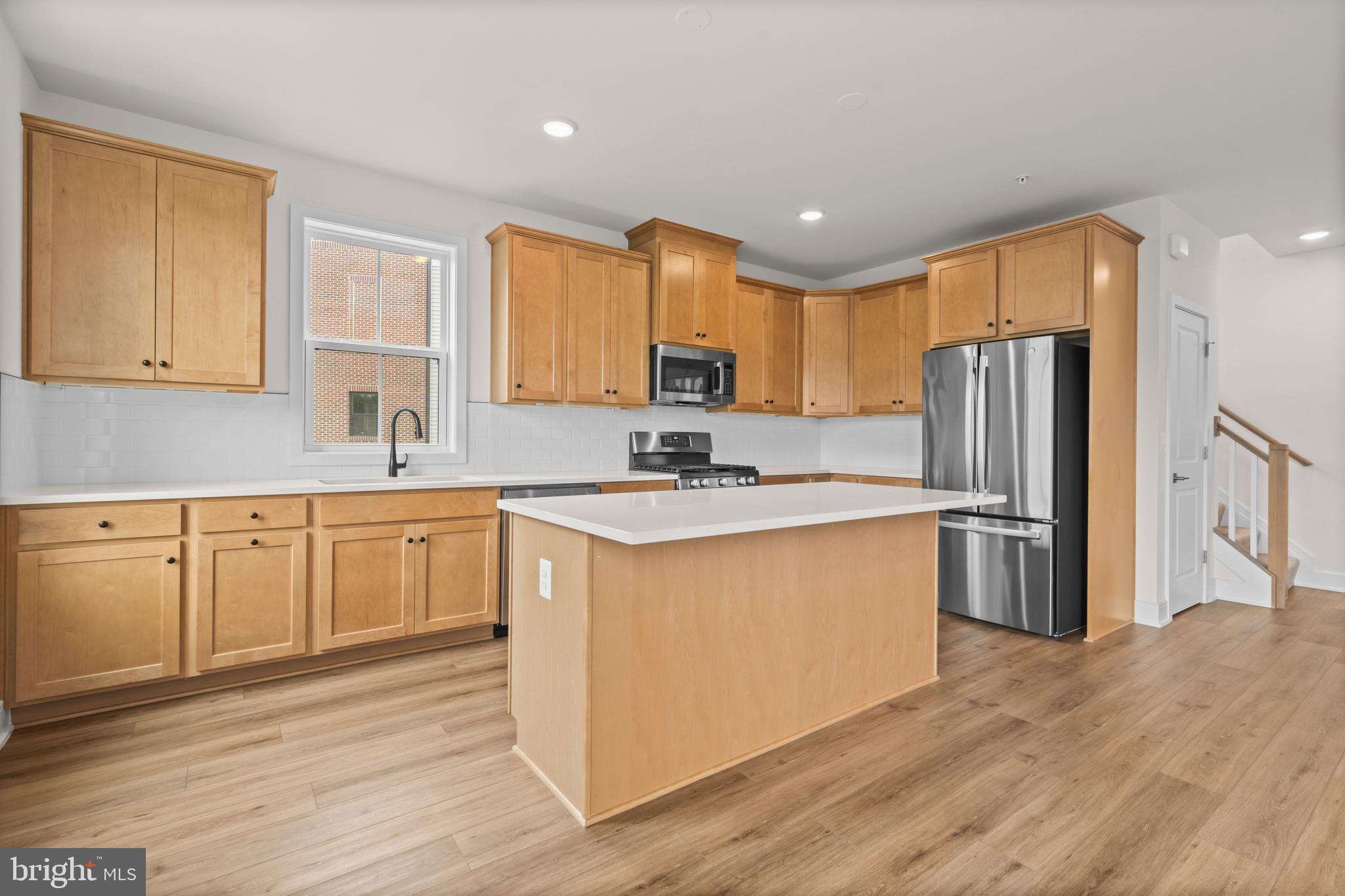 DEMOTT & SILVER - Residential