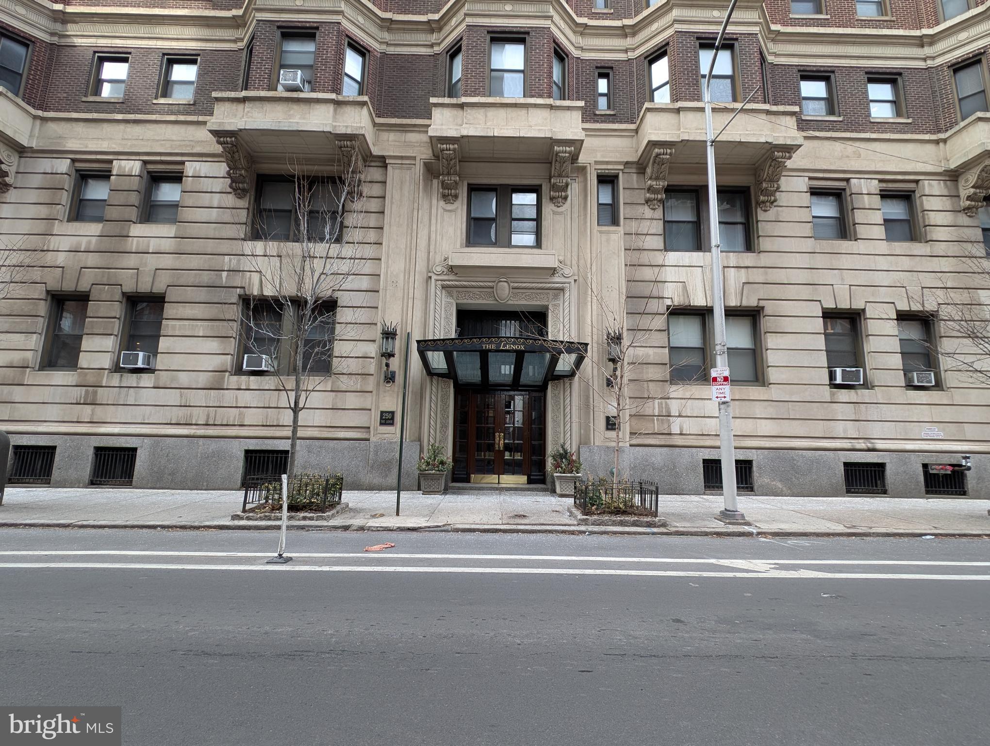 WASHINGTON SQ WEST - Residential Lease