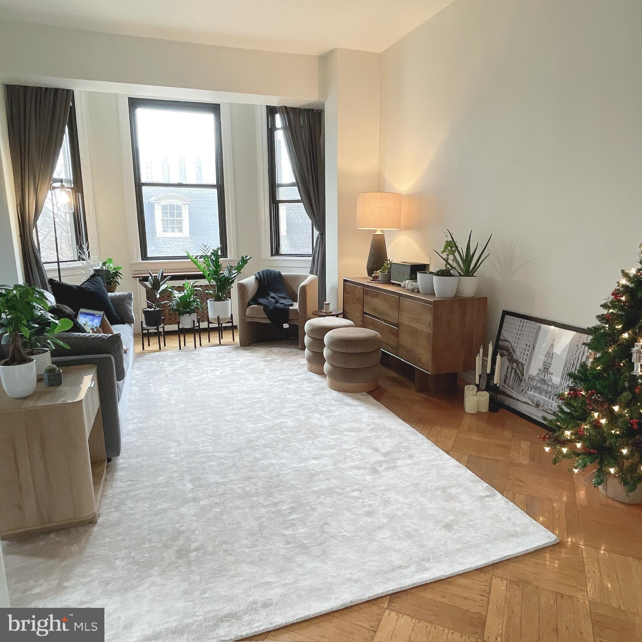 WASHINGTON SQ WEST - Residential Lease