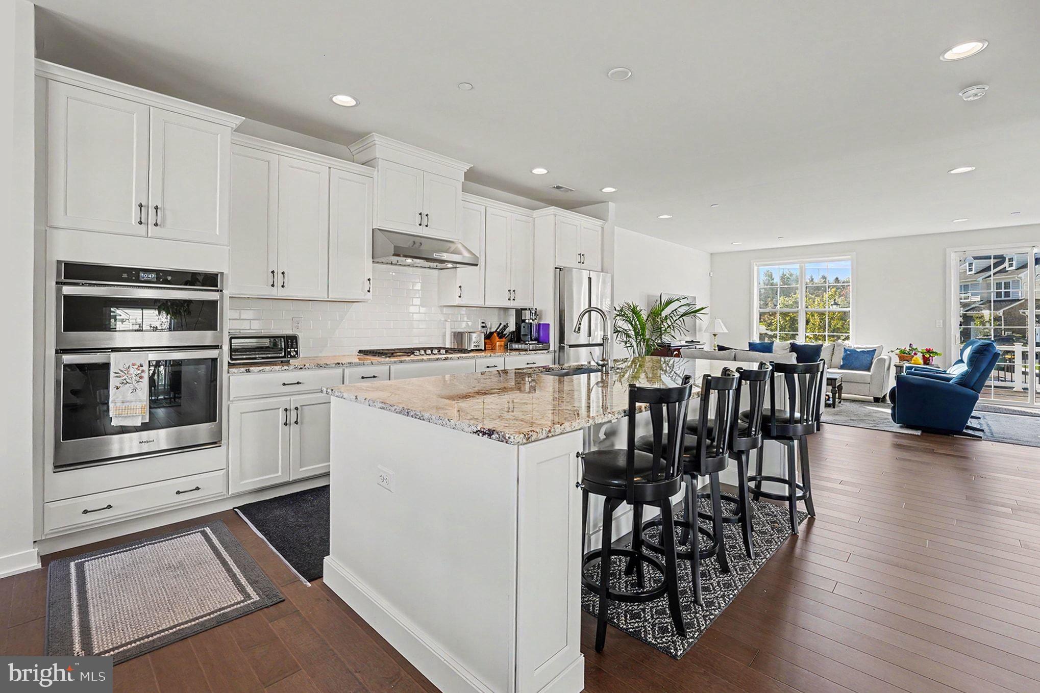 2028 JULIA DRIVE