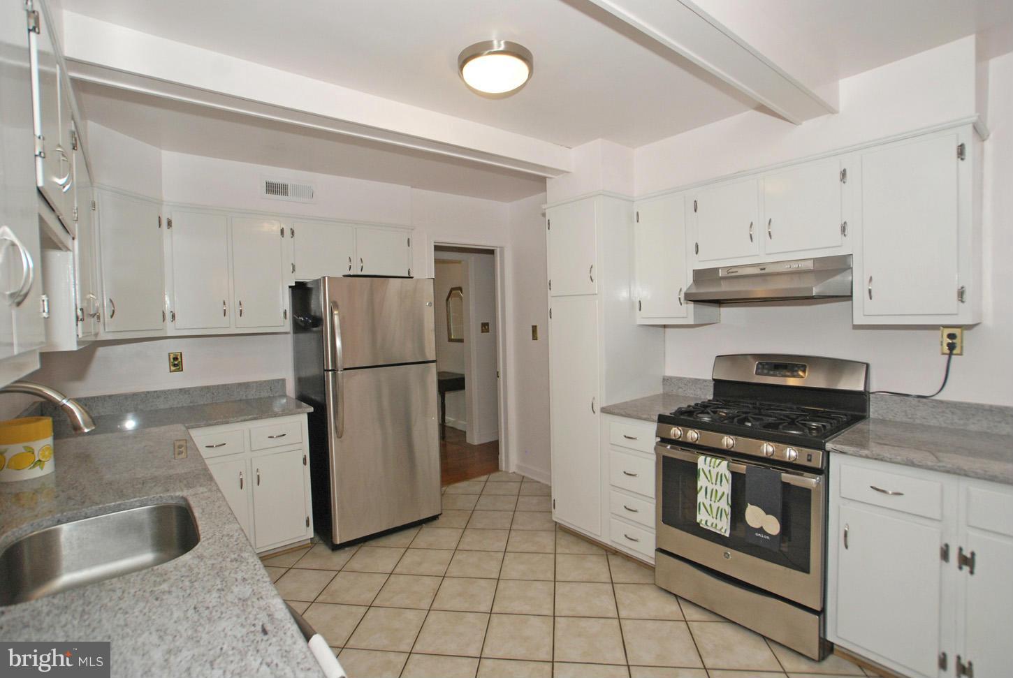 OLD FARM - Residential