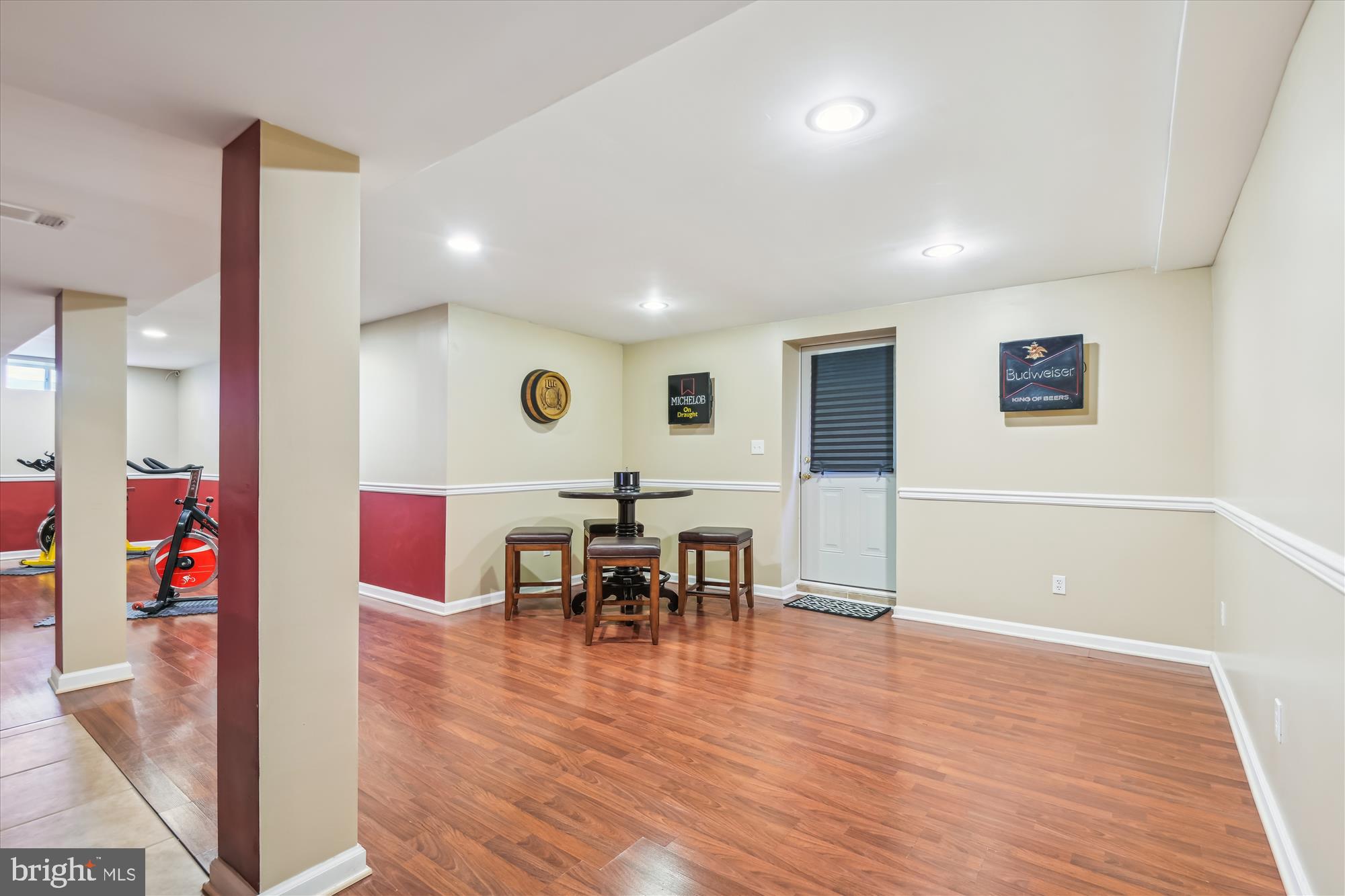 BROOK HILL MANOR - Residential