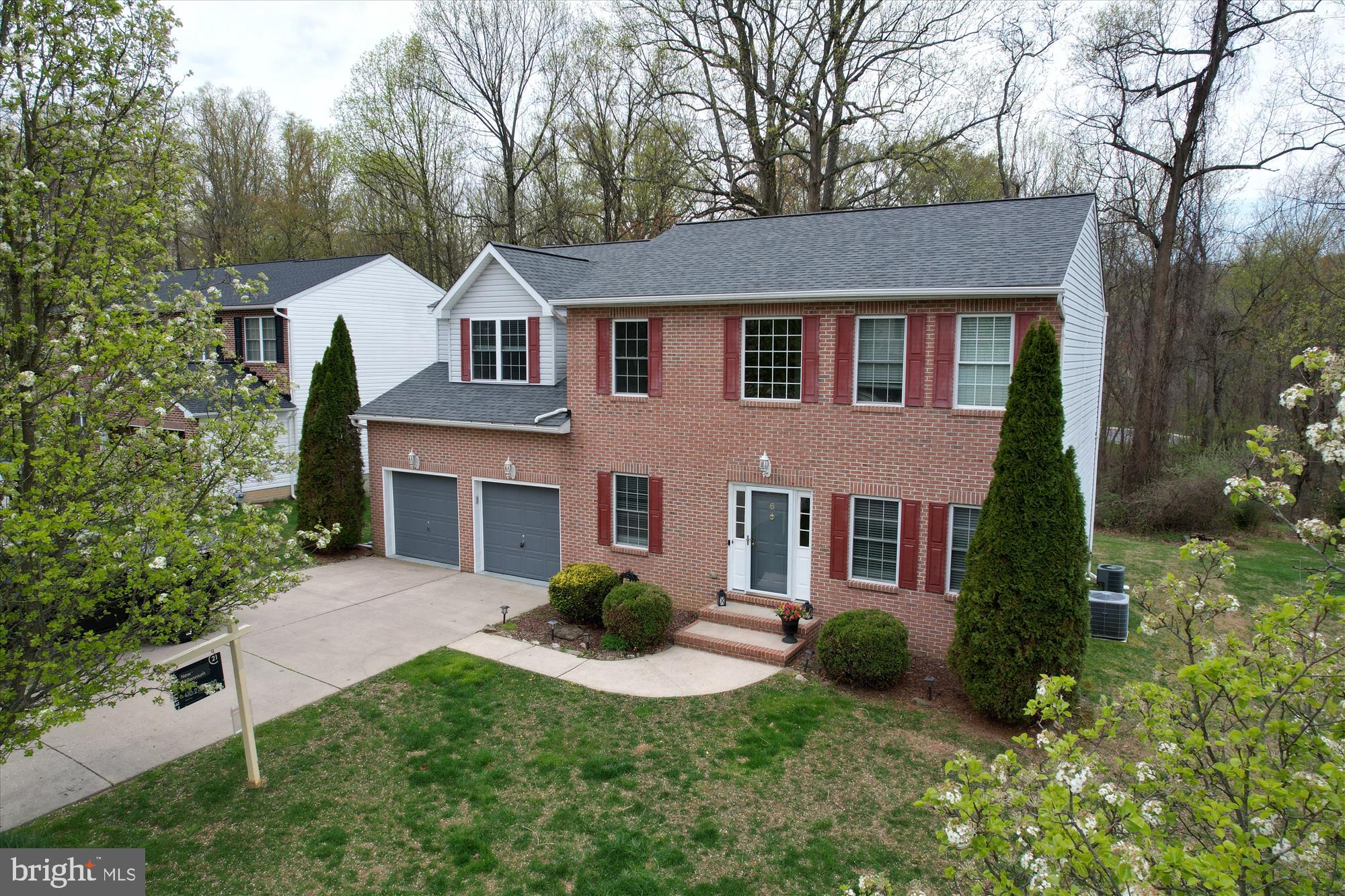 BROOK HILL MANOR - Residential