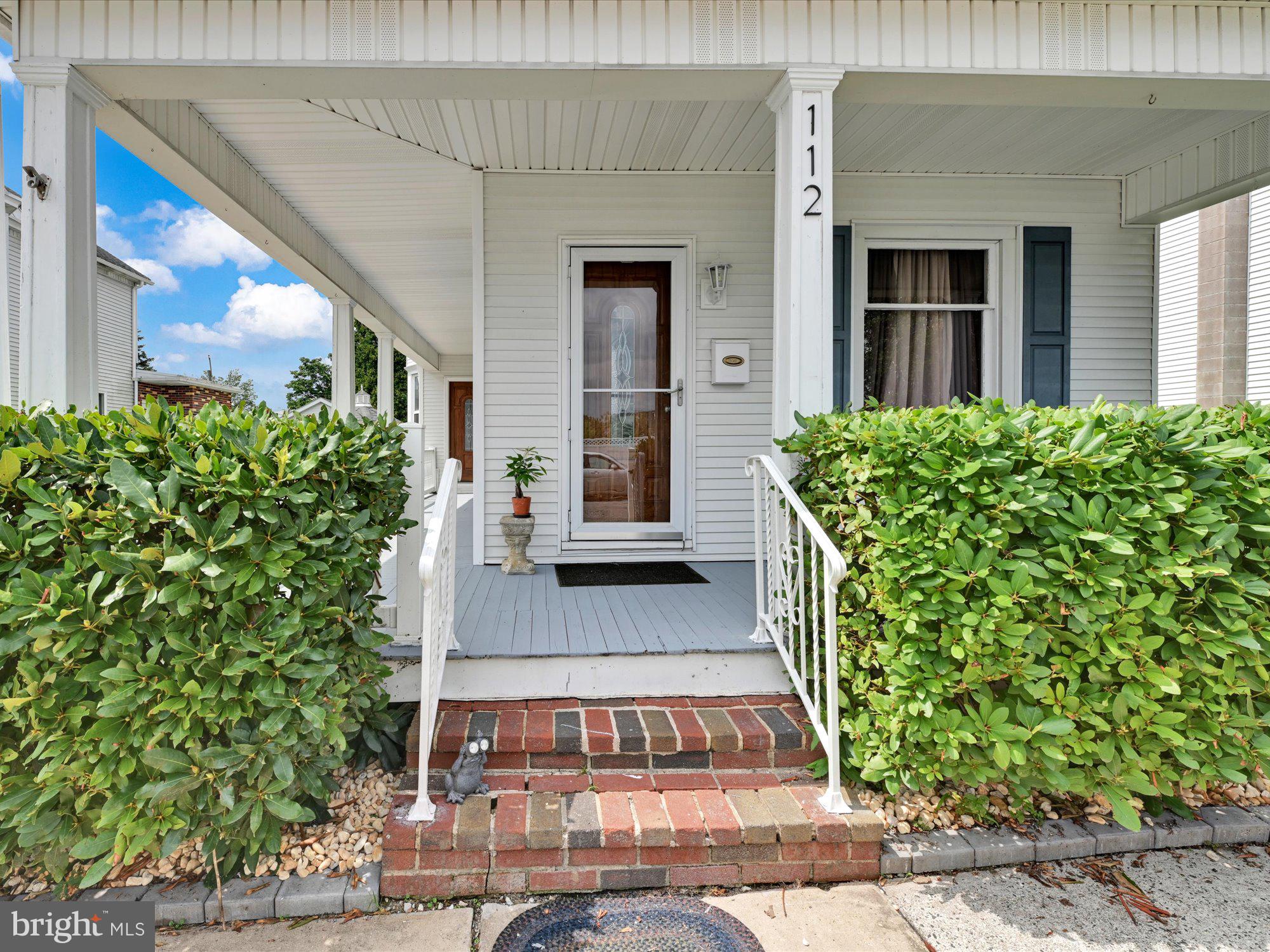 FRACKVILLE - Residential