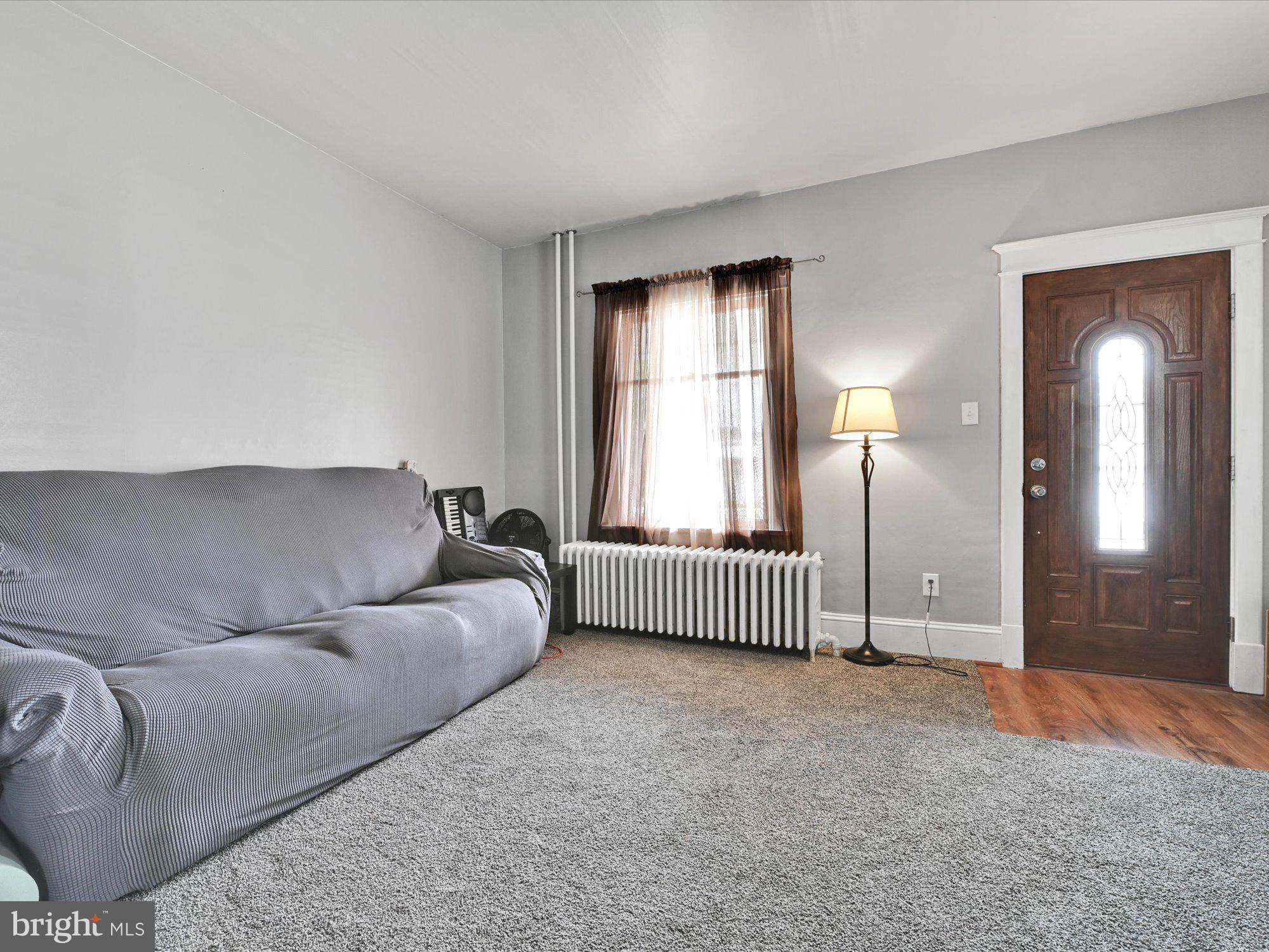 FRACKVILLE - Residential