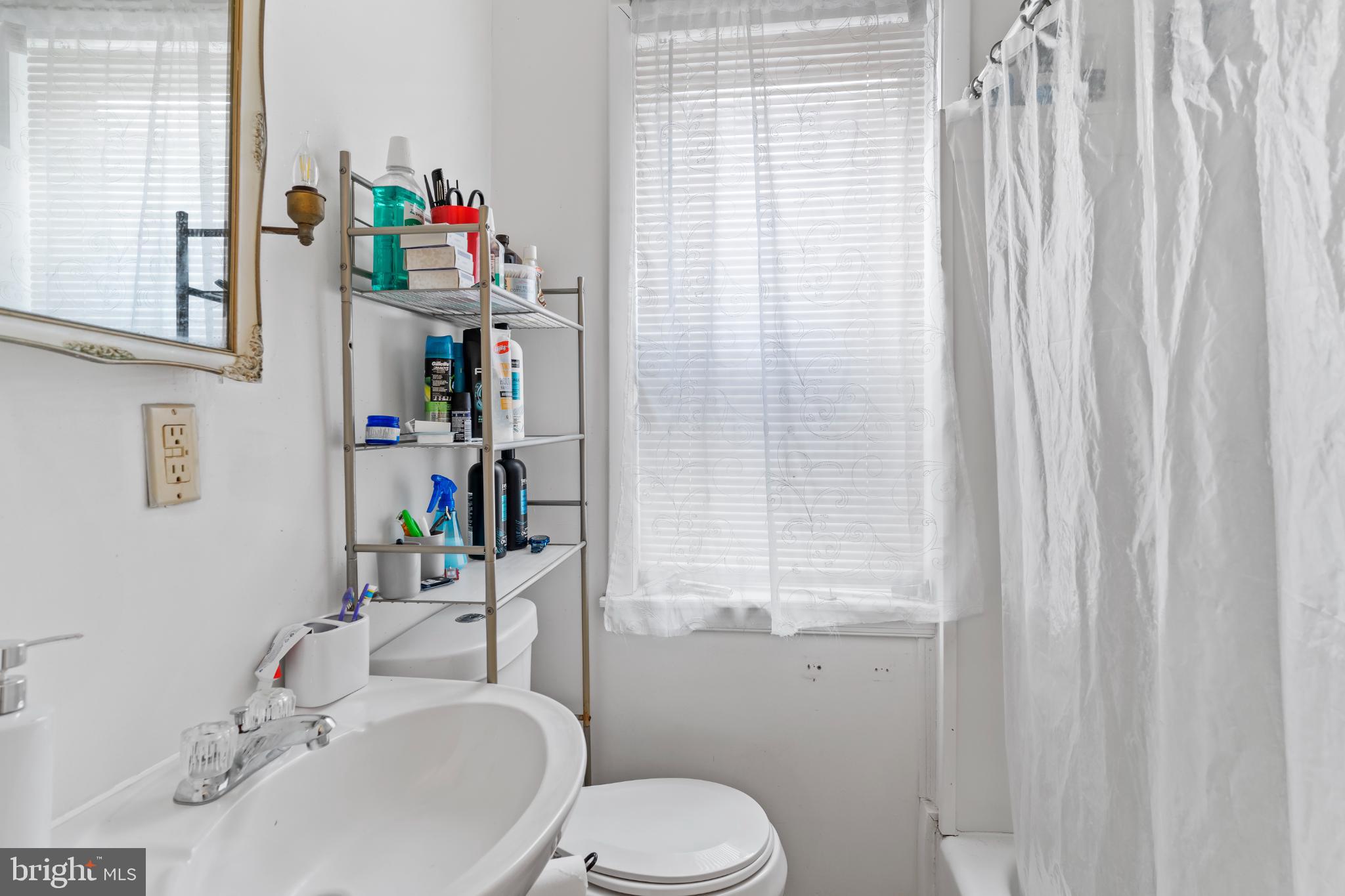 ALLISON HILL - Residential