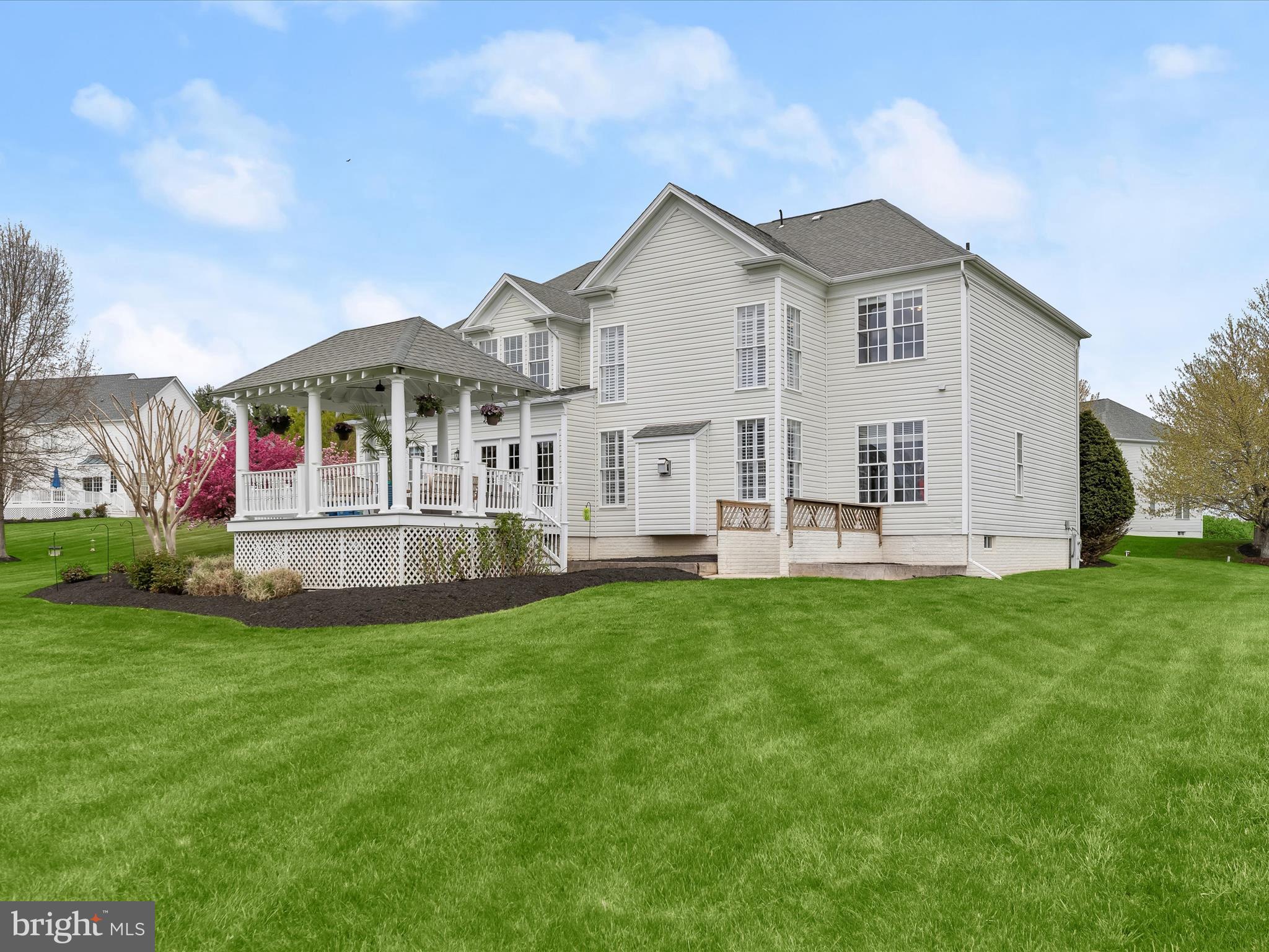 WELLINGTON WEST - Residential