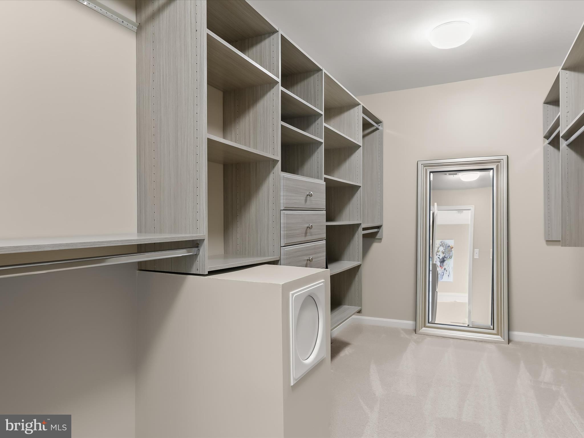 WELLINGTON WEST - Residential