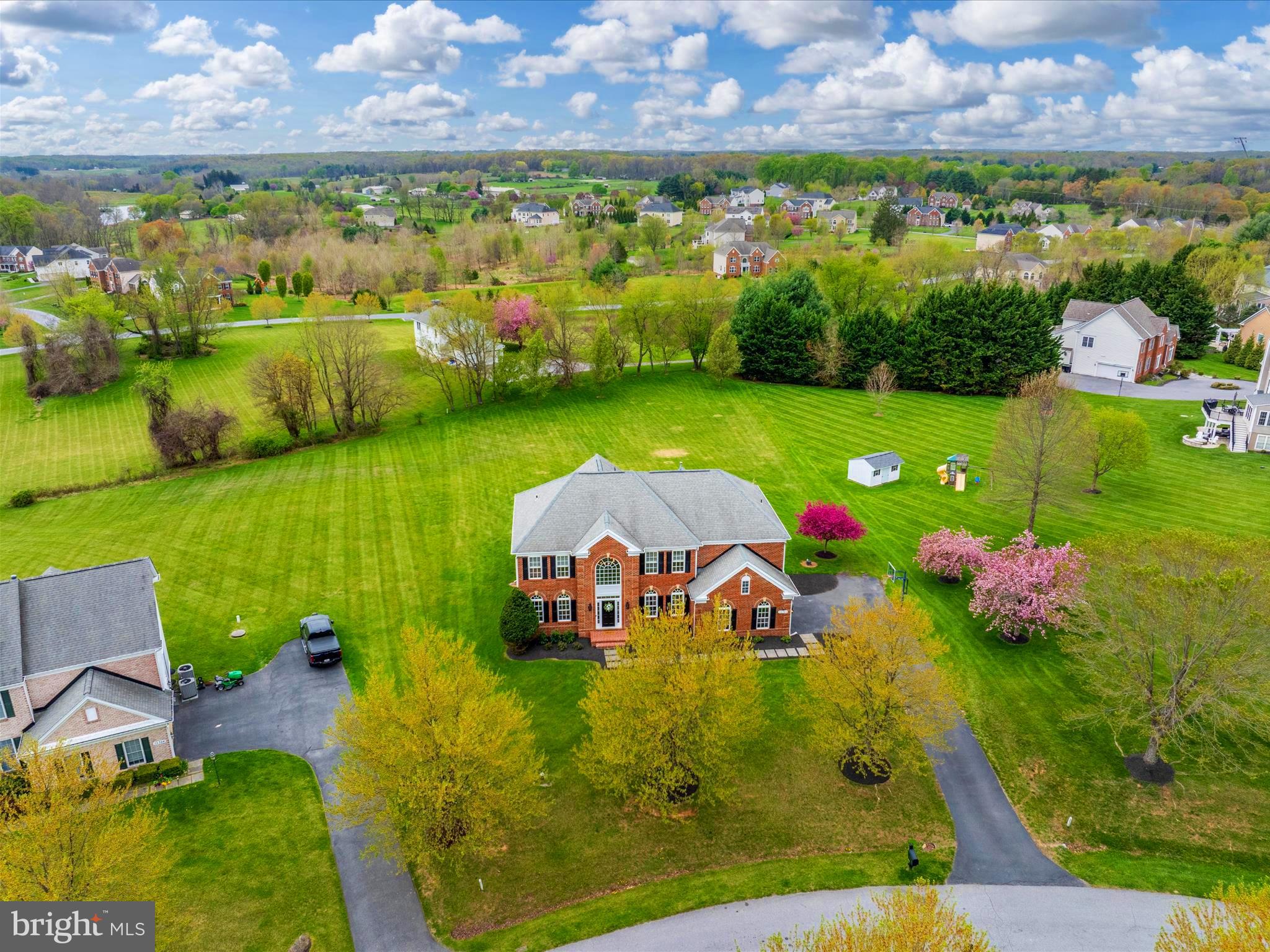 WELLINGTON WEST - Residential
