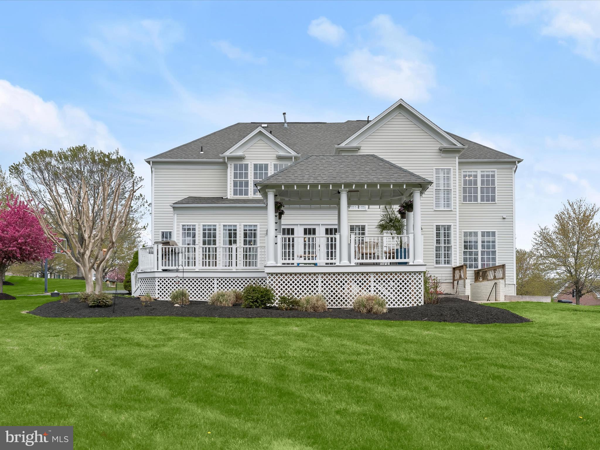 WELLINGTON WEST - Residential