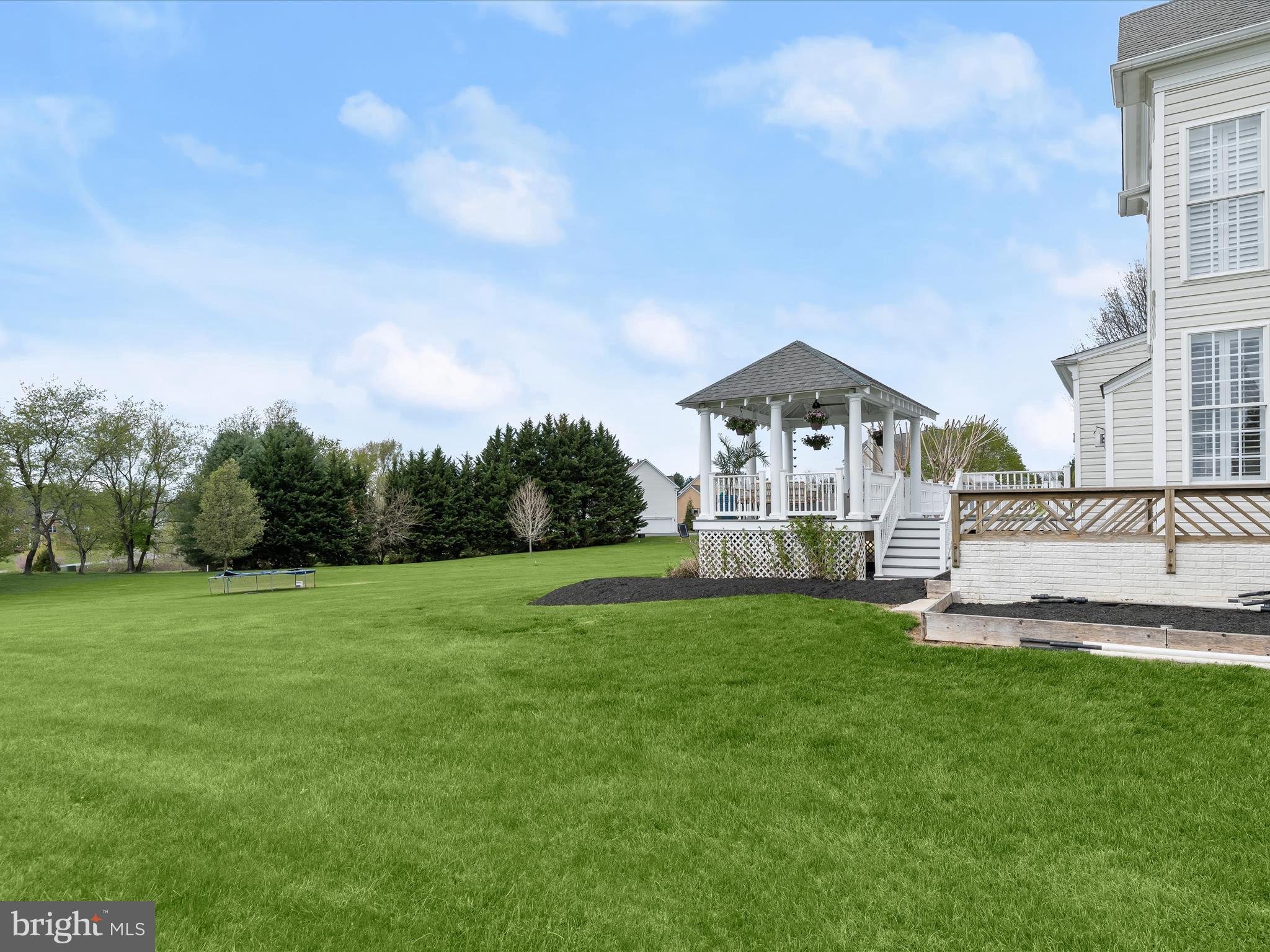 WELLINGTON WEST - Residential