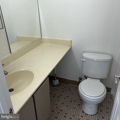 DRUMMOND RIDGE - Residential Lease