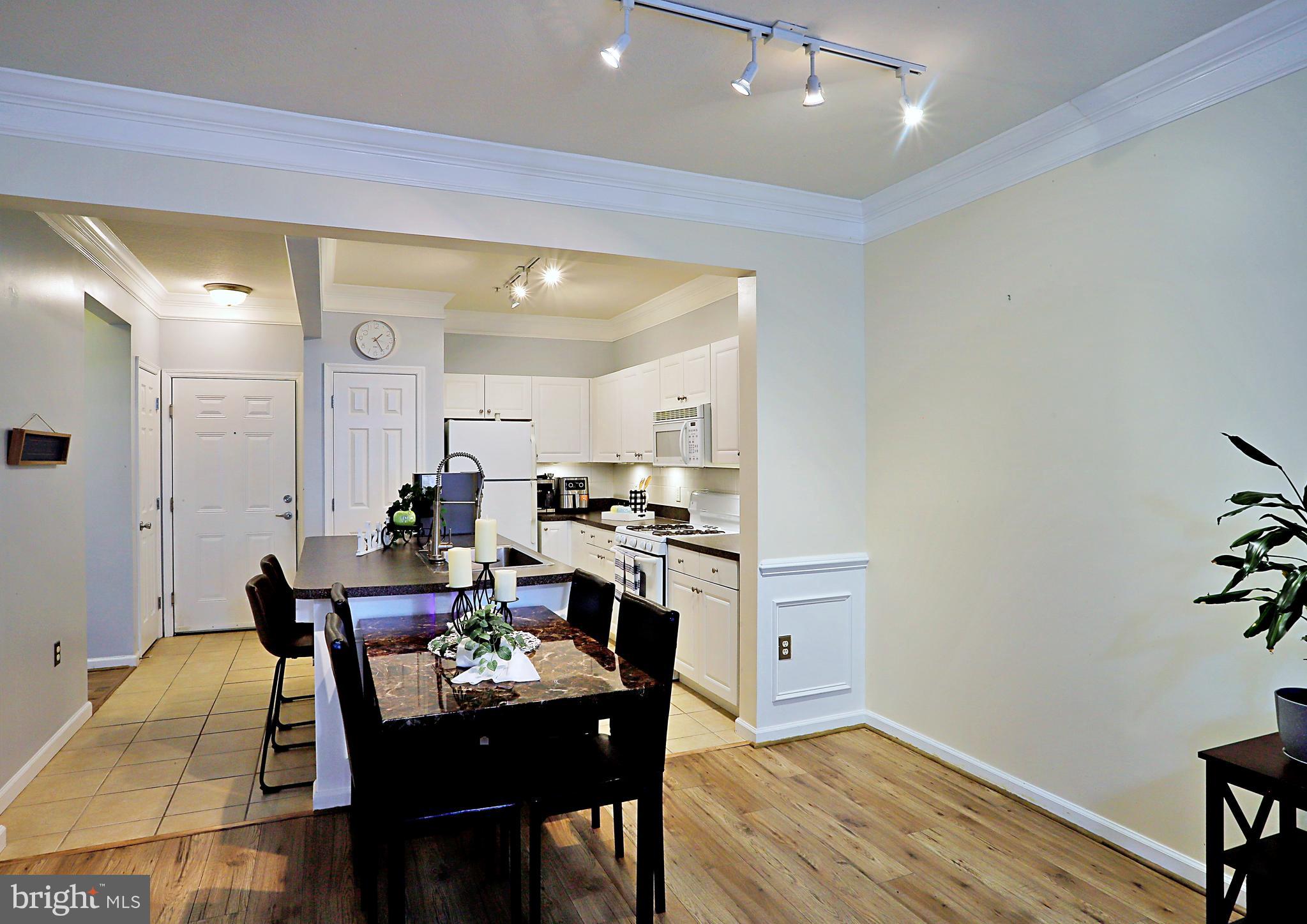 7 BOOTH STREET 205