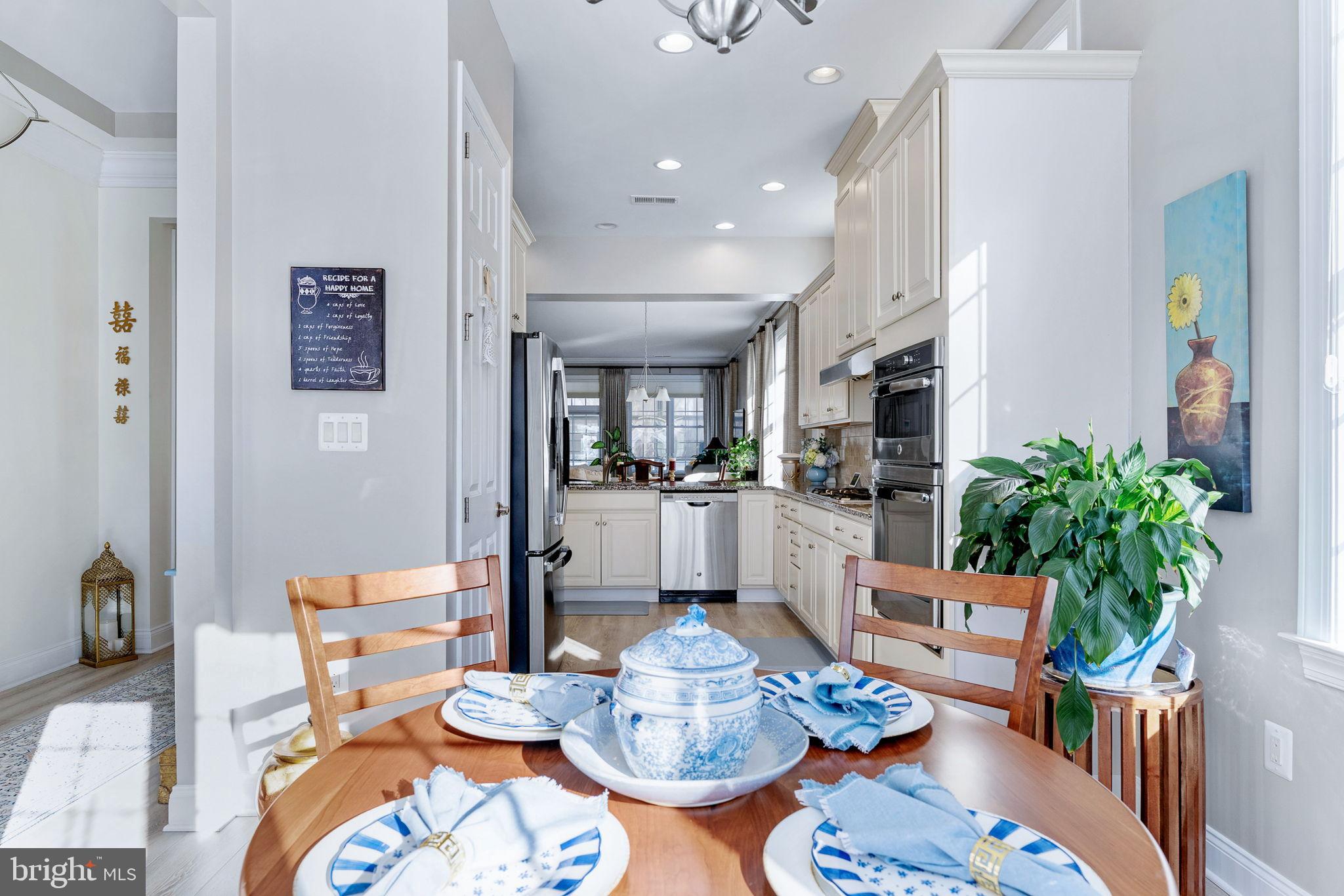 REGENCY AT CHANCELLORSVILLE - Residential