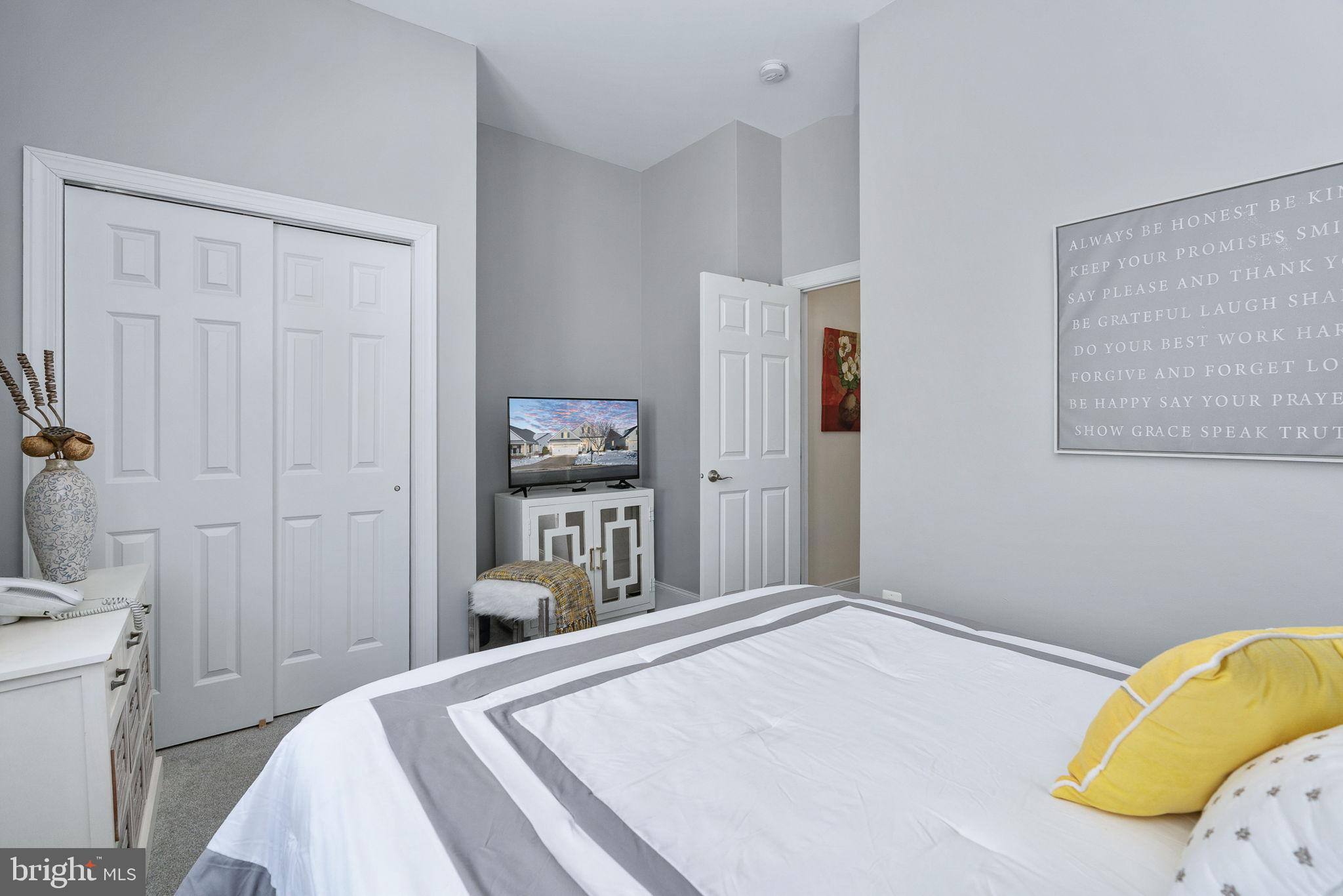 REGENCY AT CHANCELLORSVILLE - Residential