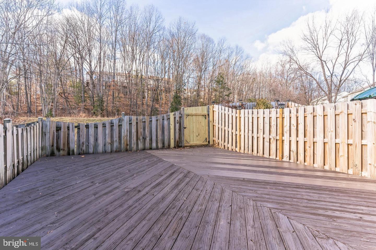 HOLLYMEAD - Residential Lease