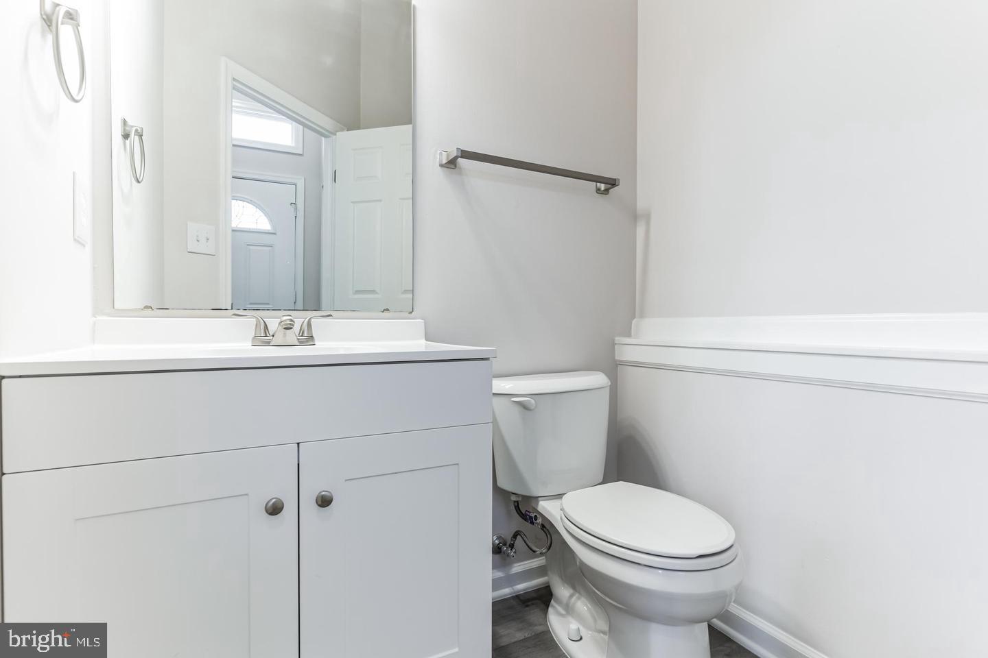 HOLLYMEAD - Residential Lease