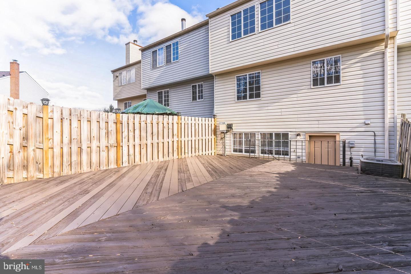 HOLLYMEAD - Residential Lease