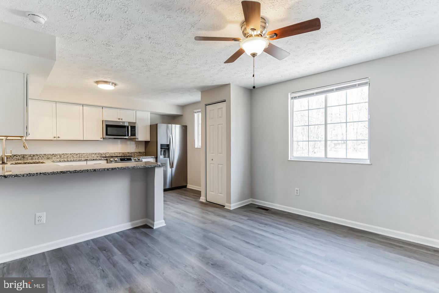 HOLLYMEAD - Residential Lease