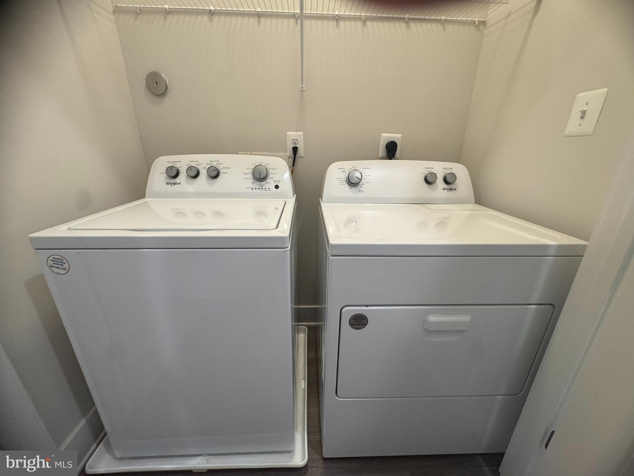 MACALLAN CROSSING - Residential Lease