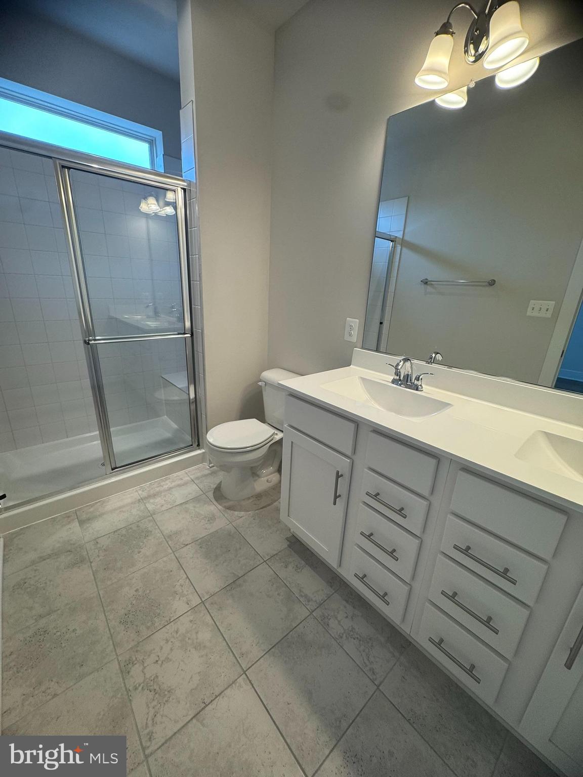 MACALLAN CROSSING - Residential Lease