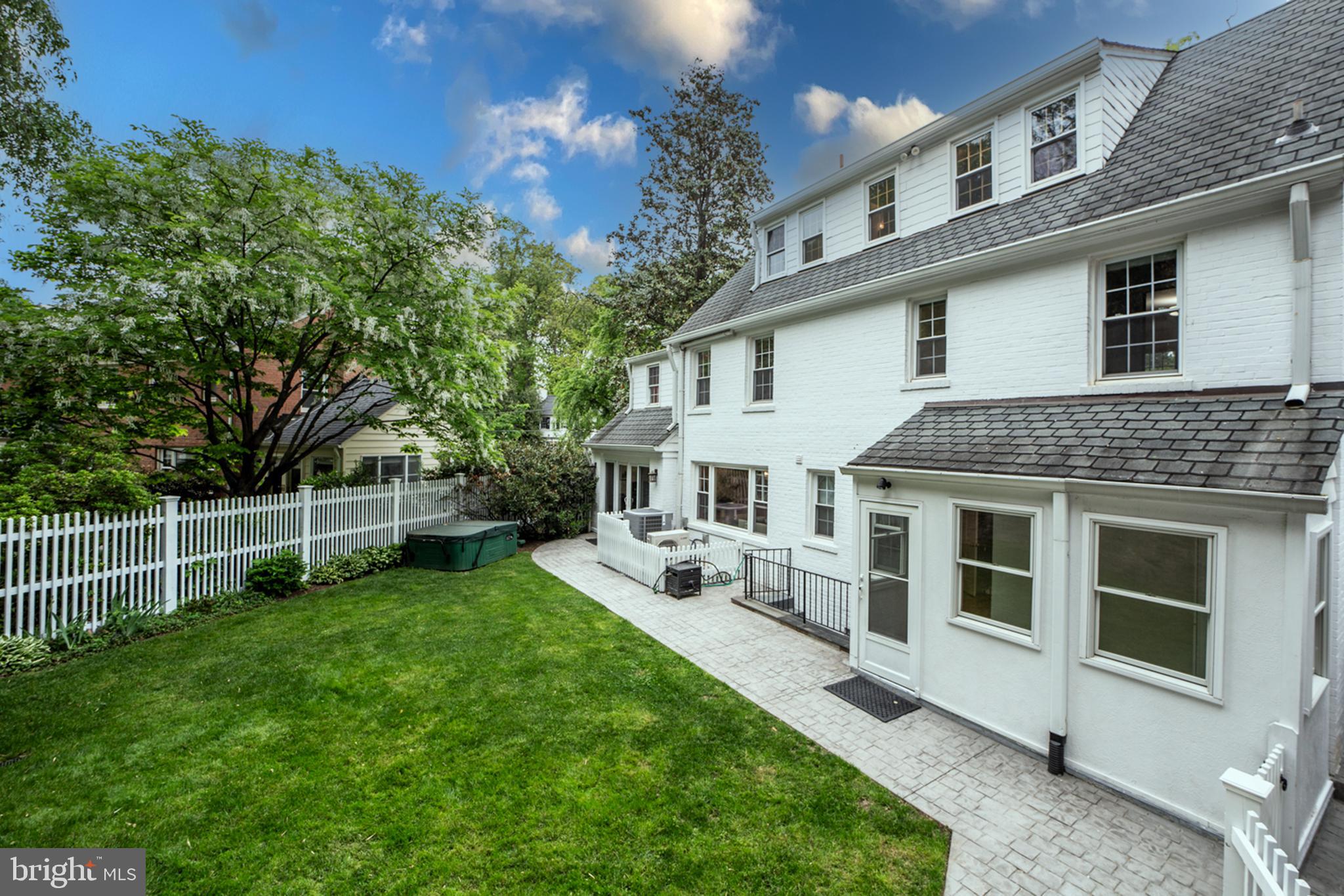 SUMNER - Residential