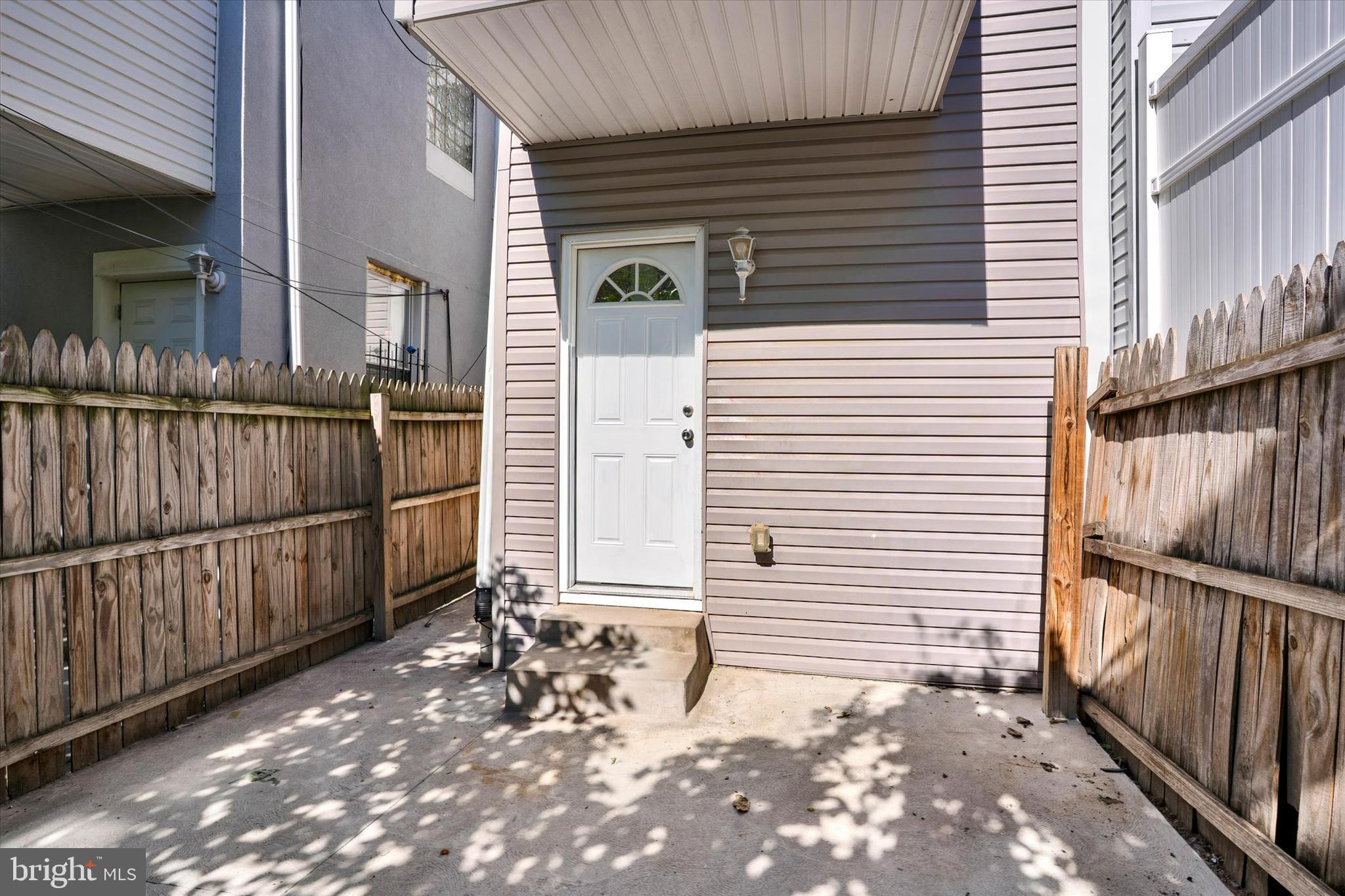 GRAYS FERRY - Residential