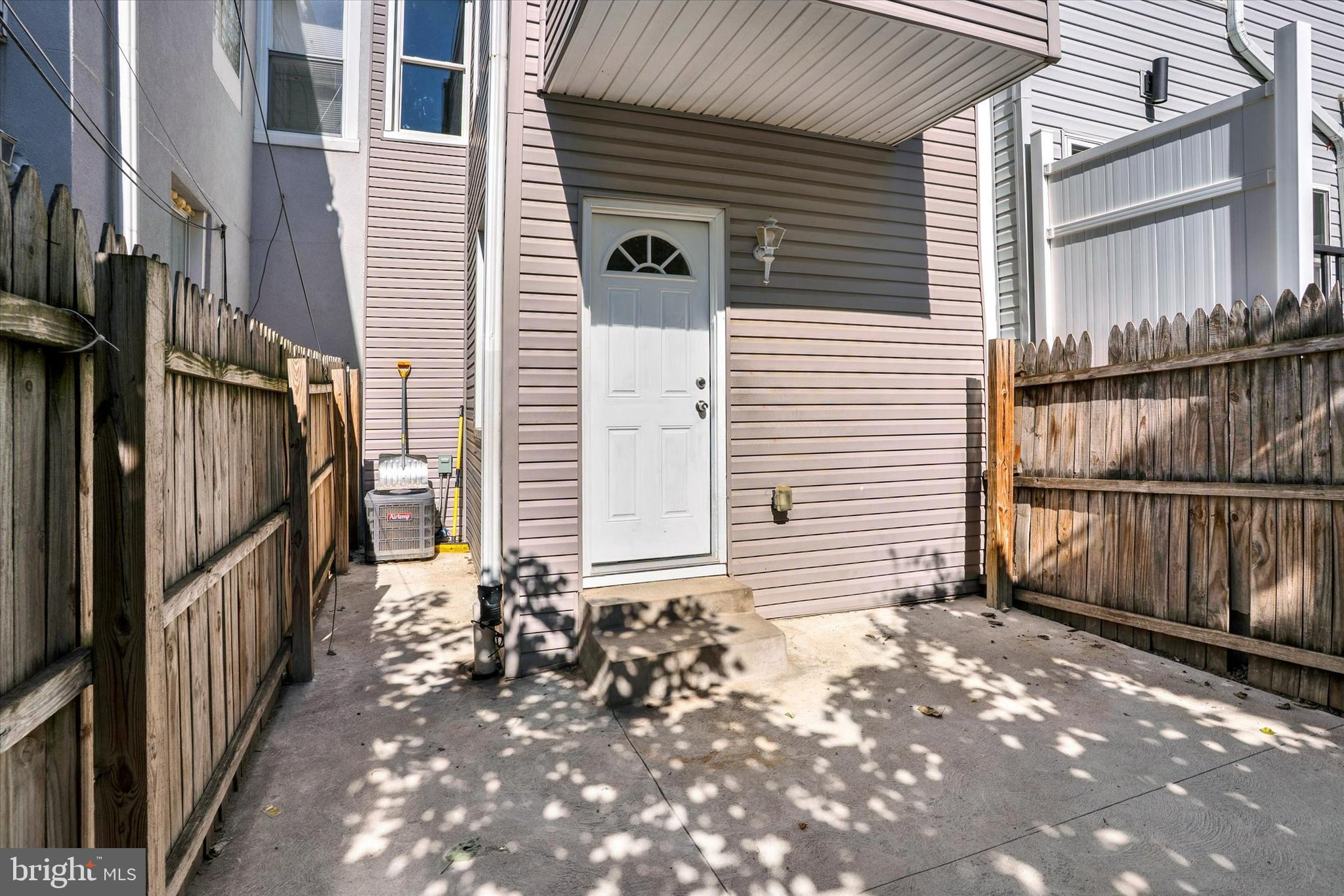 GRAYS FERRY - Residential