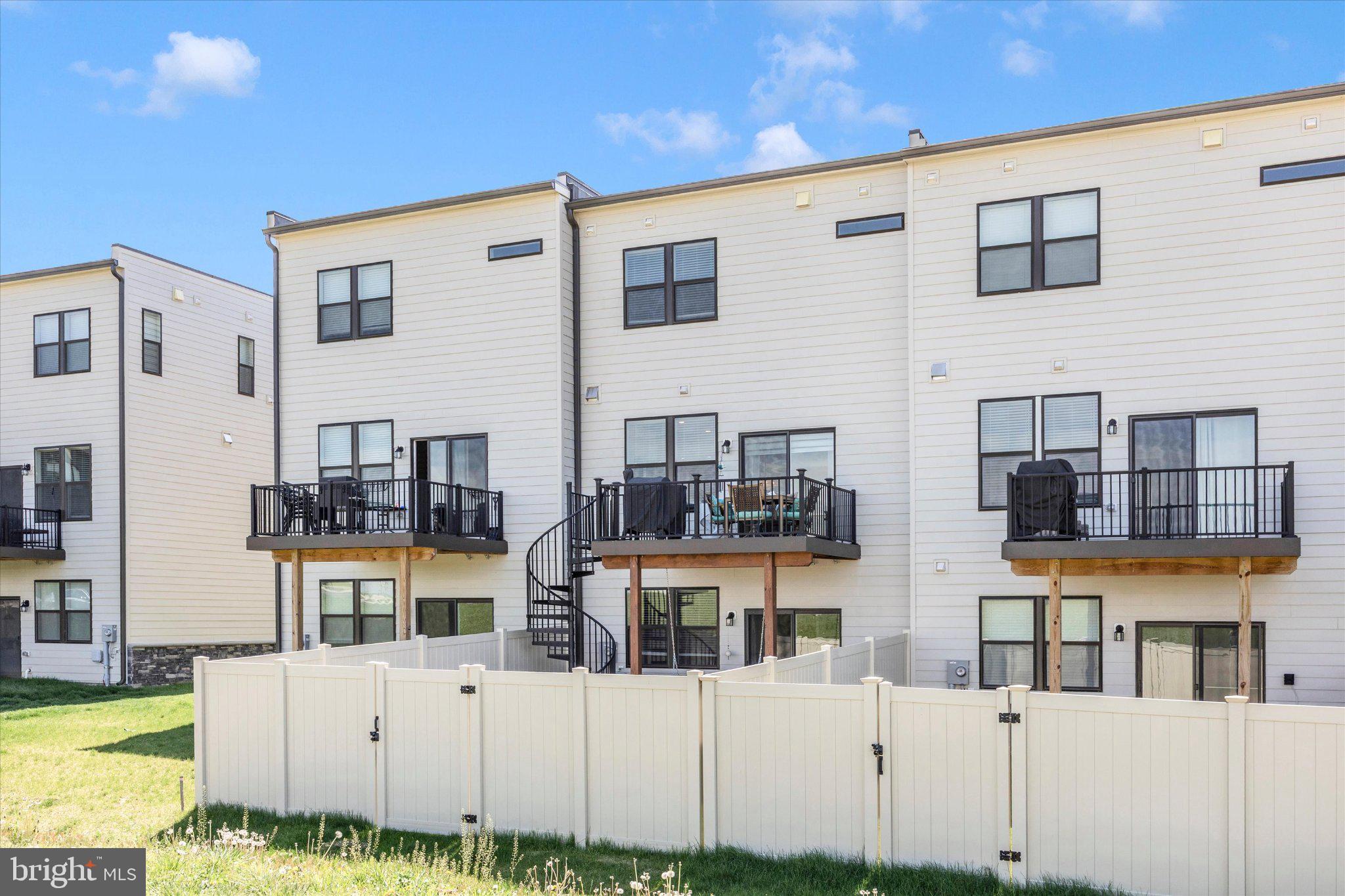 RENN QUARTER - Residential