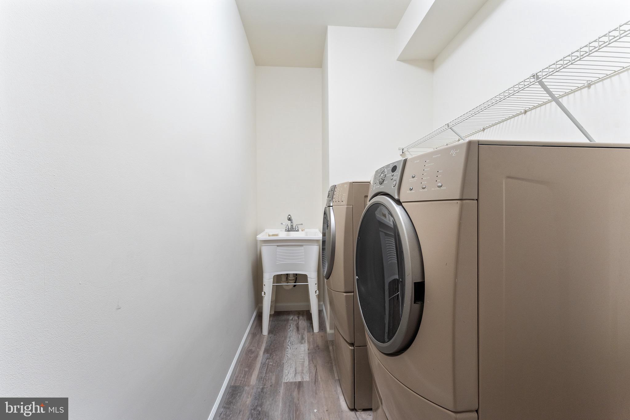 CLAYTON VISTA - Residential