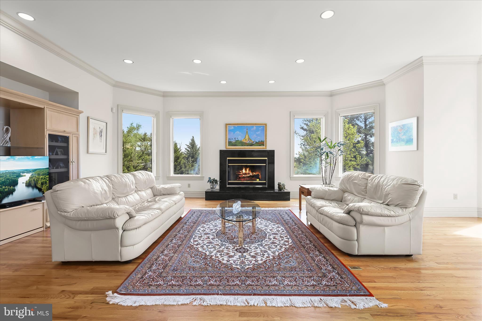 NICHOLSONS MANOR - Residential