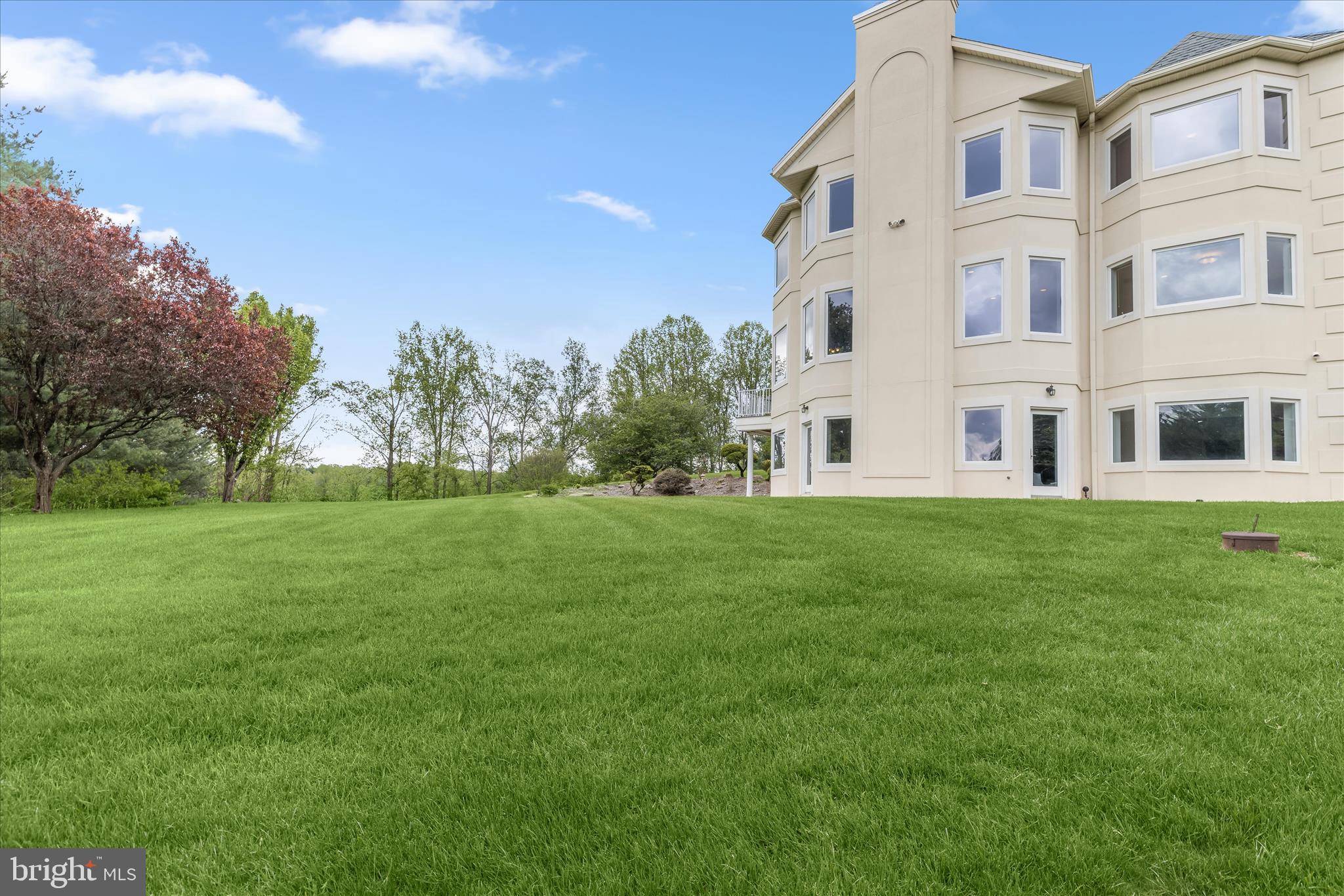 NICHOLSONS MANOR - Residential