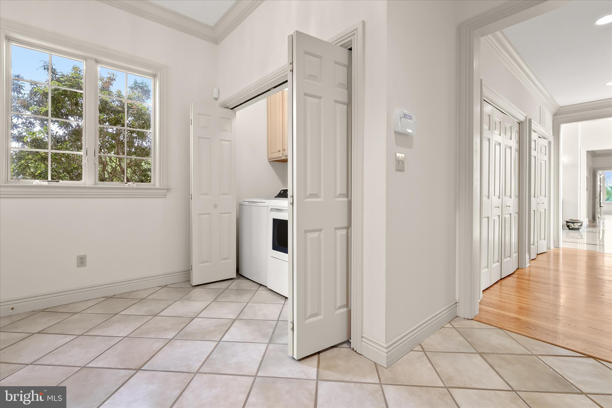 NICHOLSONS MANOR - Residential