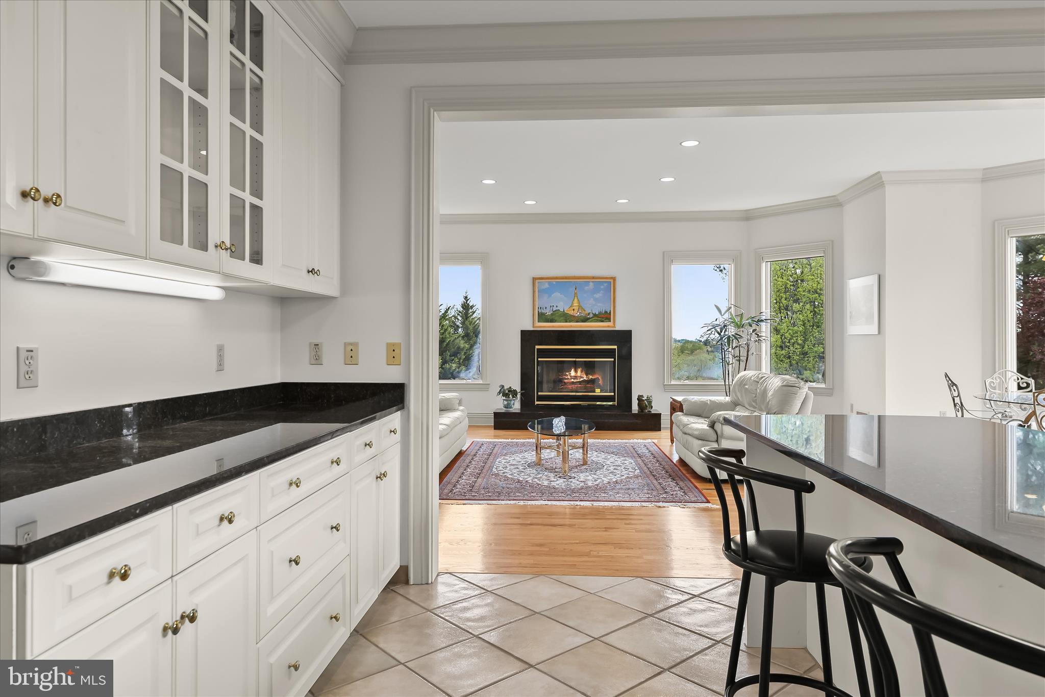 NICHOLSONS MANOR - Residential