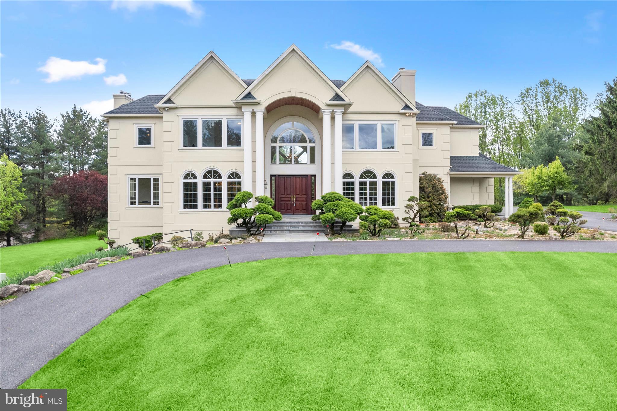 NICHOLSONS MANOR - Residential