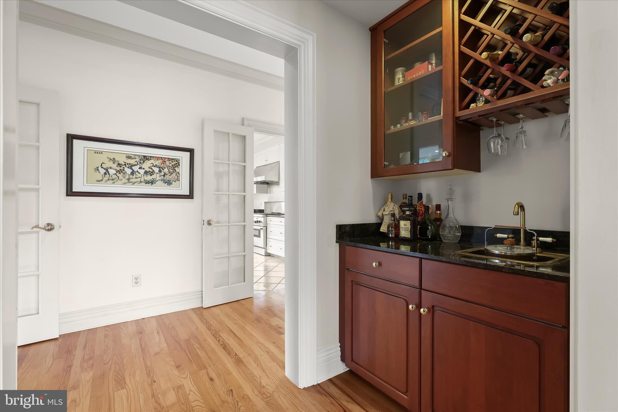 NICHOLSONS MANOR - Residential