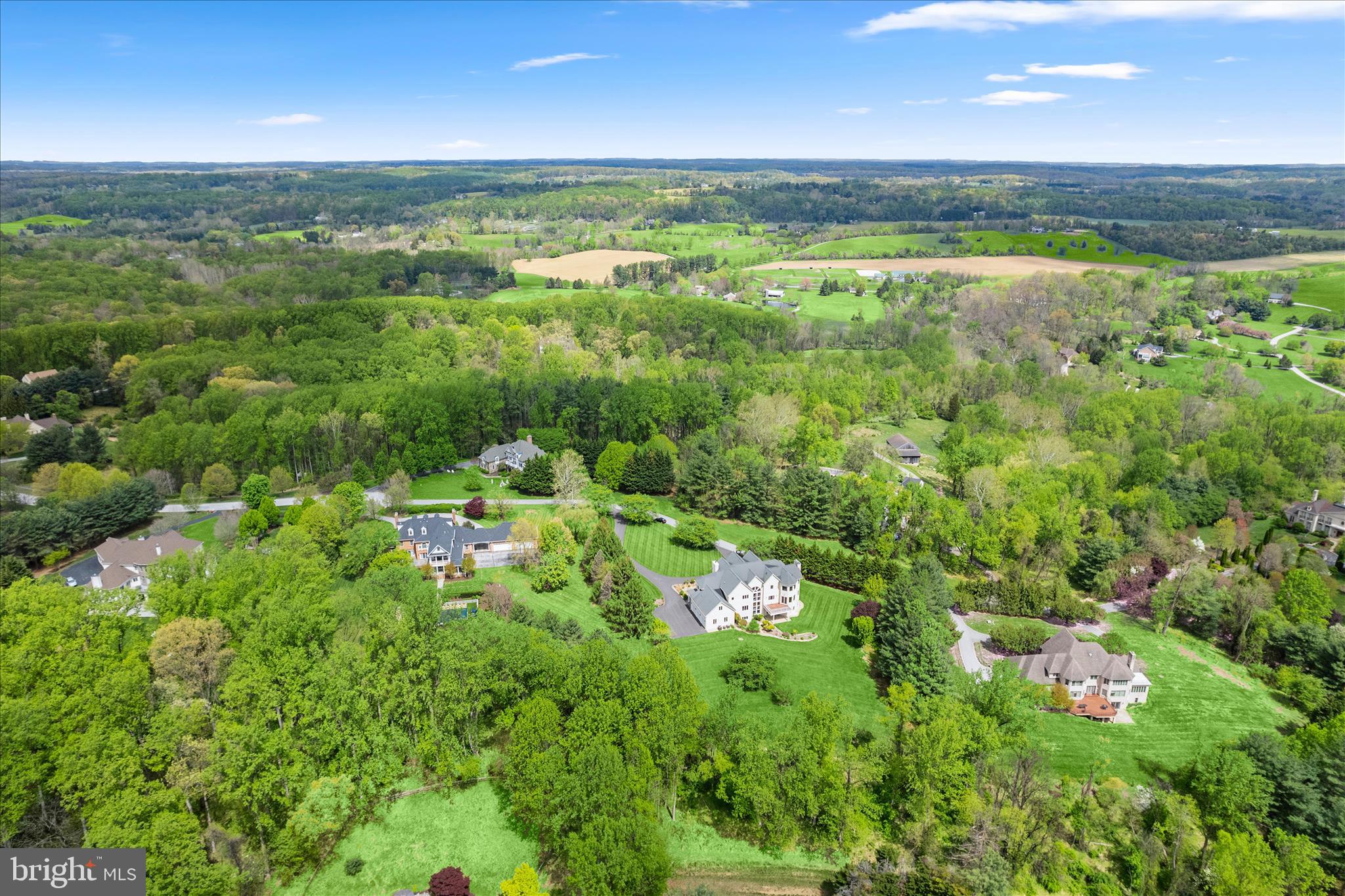 NICHOLSONS MANOR - Residential