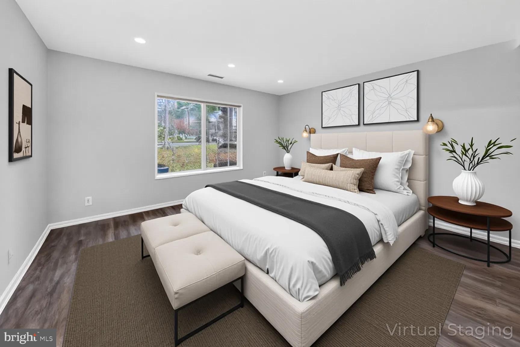 ROSSMOOR MUTUAL #9 - Residential