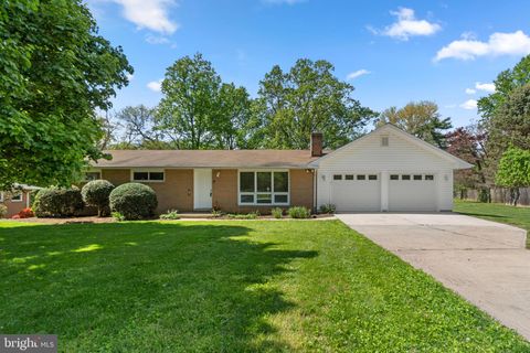 Photo of 10770 W Crestview Lane, LAUREL, MD 20723 (MLS # MDHW2066256)